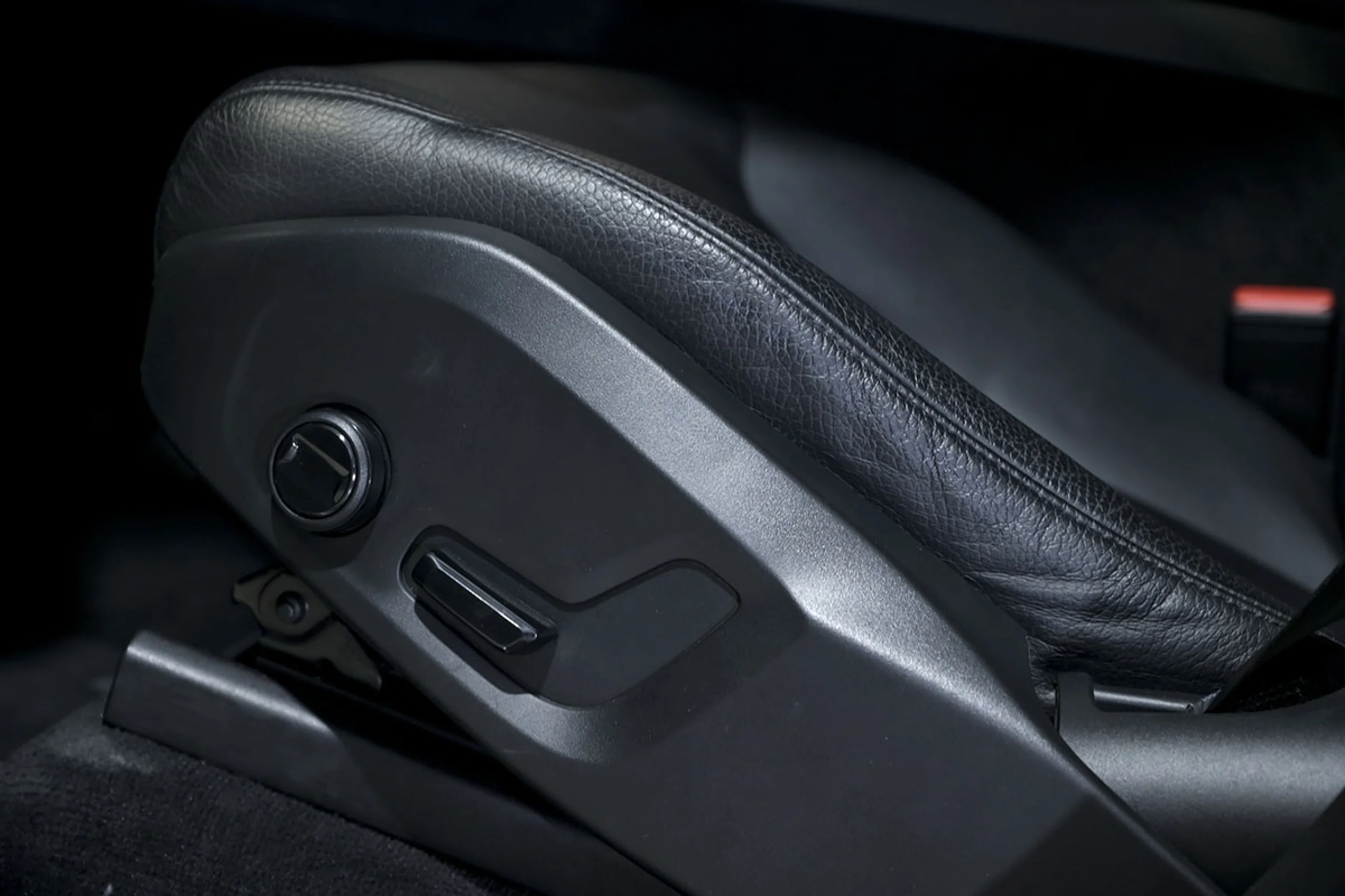 Volvo XC 90 XC90 2.0 B5 D AWD Momentum Pro Auto - Foto 26