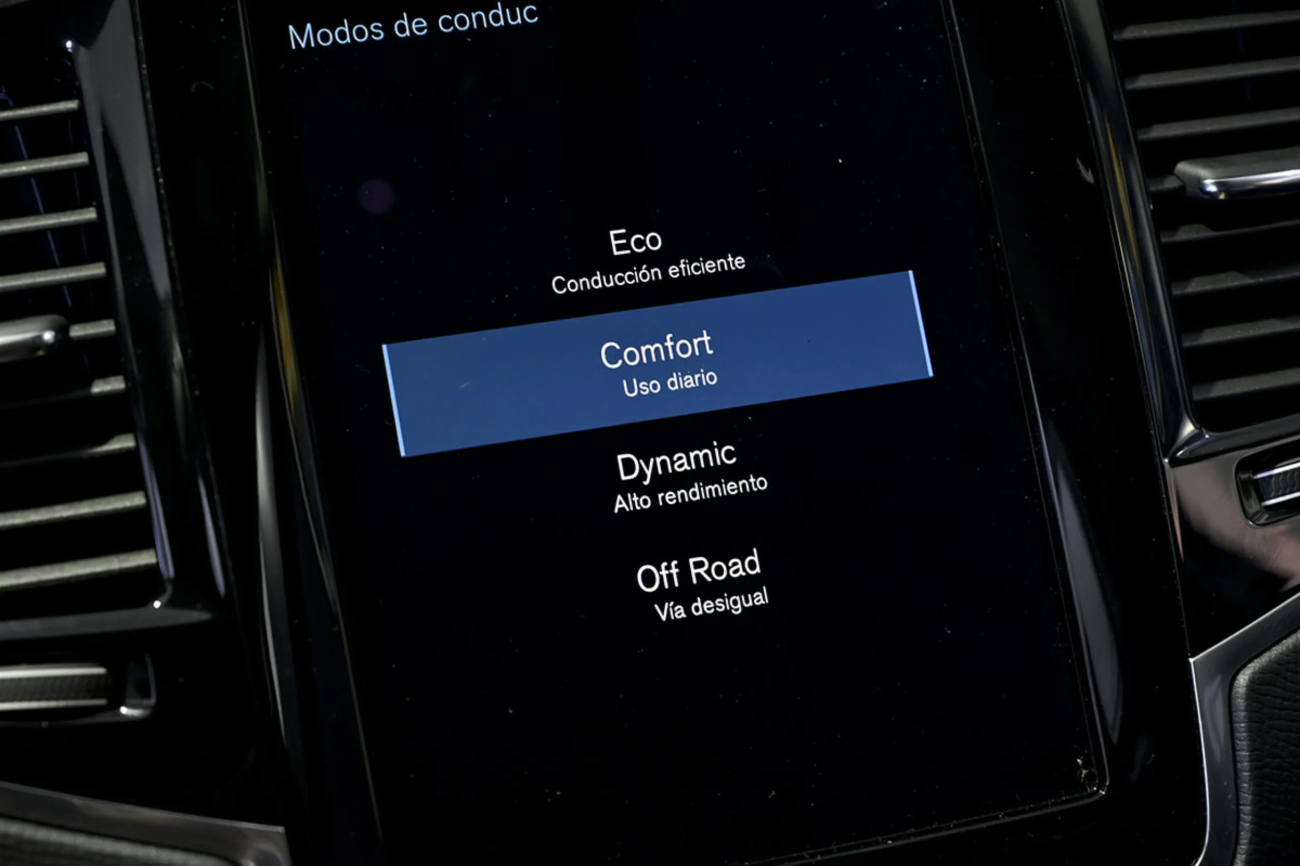 Volvo XC 90 XC90 2.0 B5 D AWD Momentum Pro Auto - Foto 41