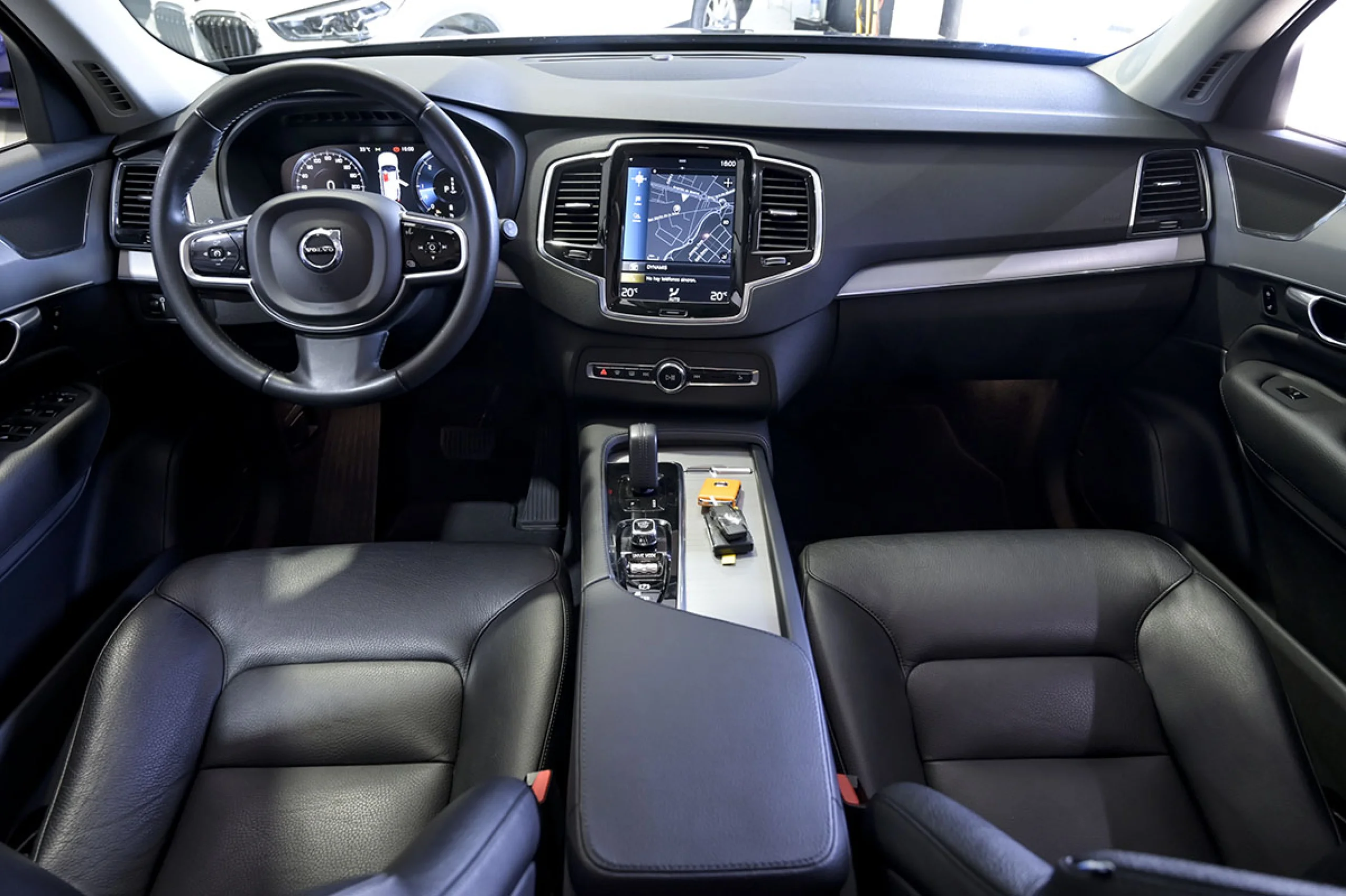 Volvo XC 90 XC90 2.0 B5 D AWD Momentum Pro Auto - Foto 8