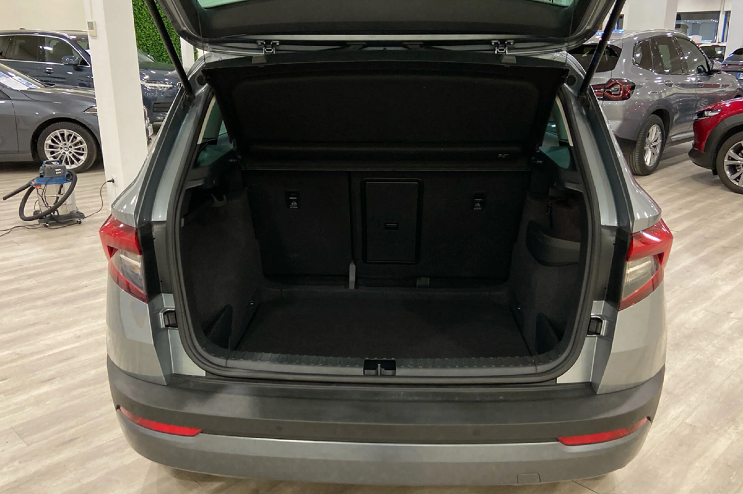 Skoda Karoq 2.0 TDI 85kW 115CV DSG Ambition - Foto 12