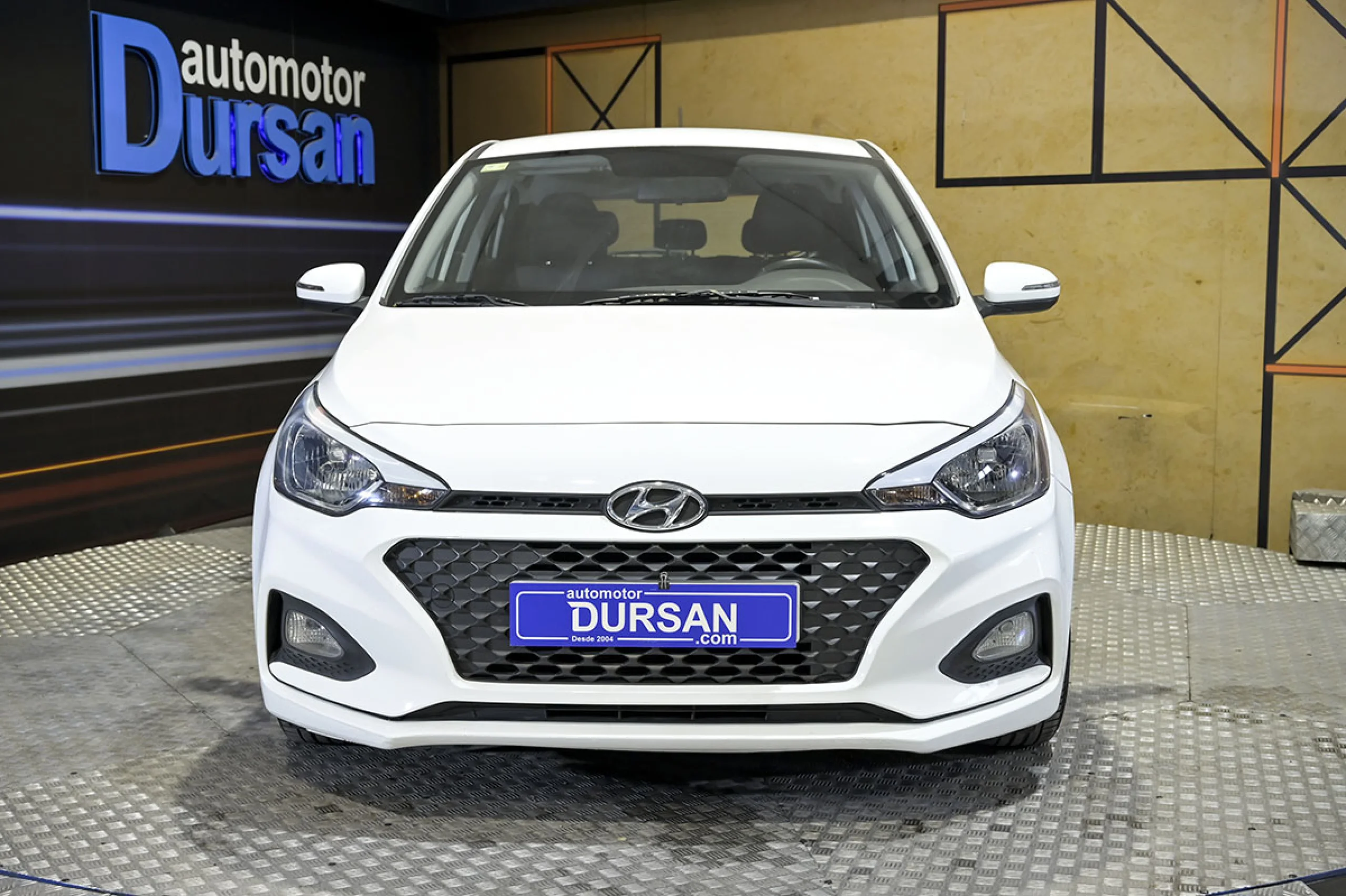 Hyundai I20 1.2 MPI 55kW 75CV Essence - Foto 2