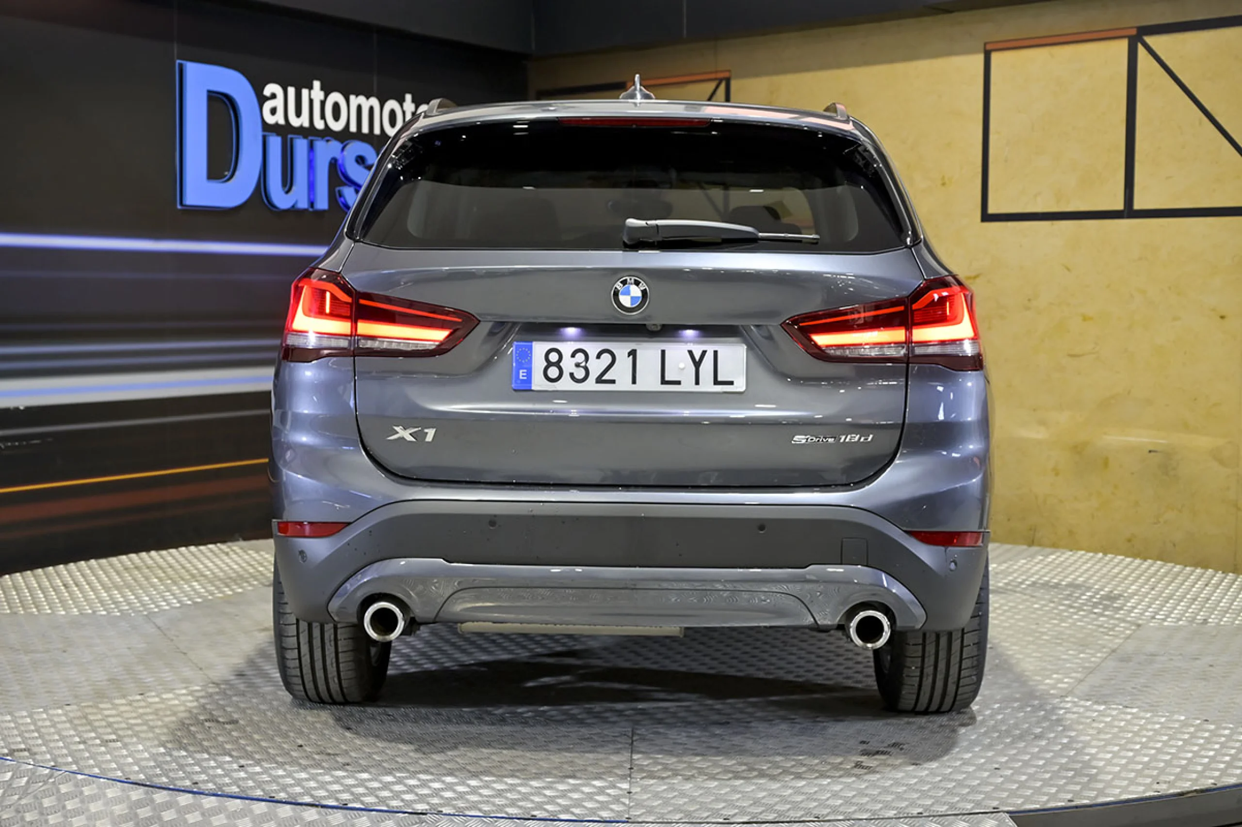 BMW X1 sDrive18d - Foto 11