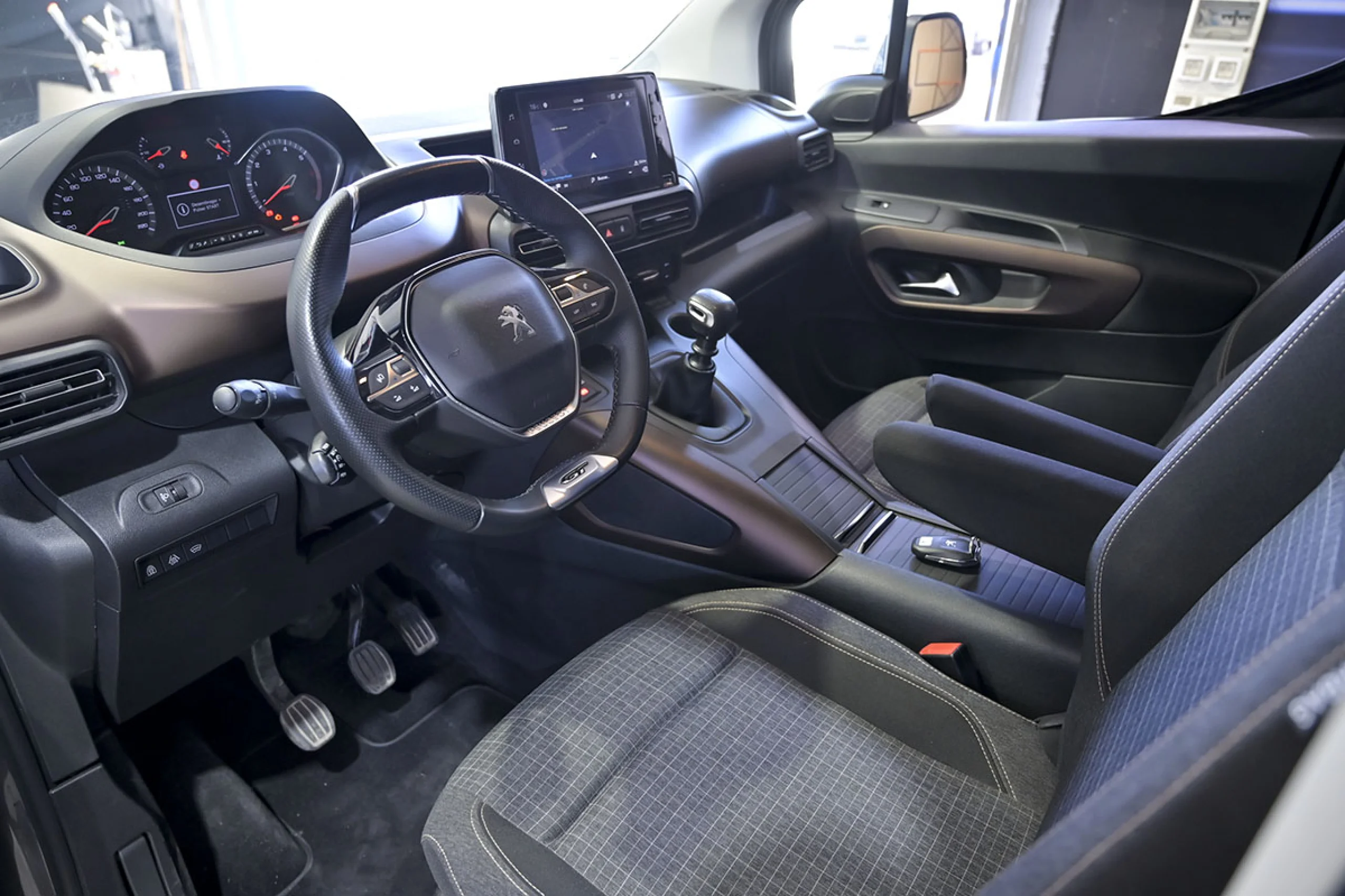 Peugeot Rifter GT Long BlueHDi 96kW - Foto 6