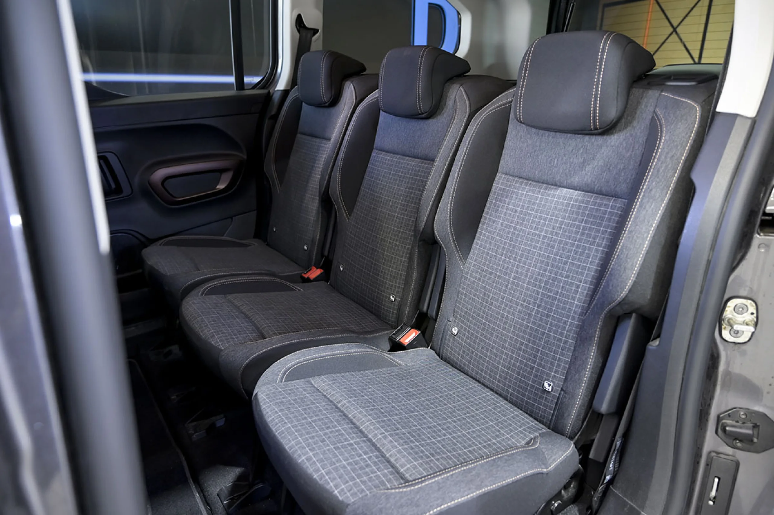 Peugeot Rifter GT Long BlueHDi 96kW - Foto 17