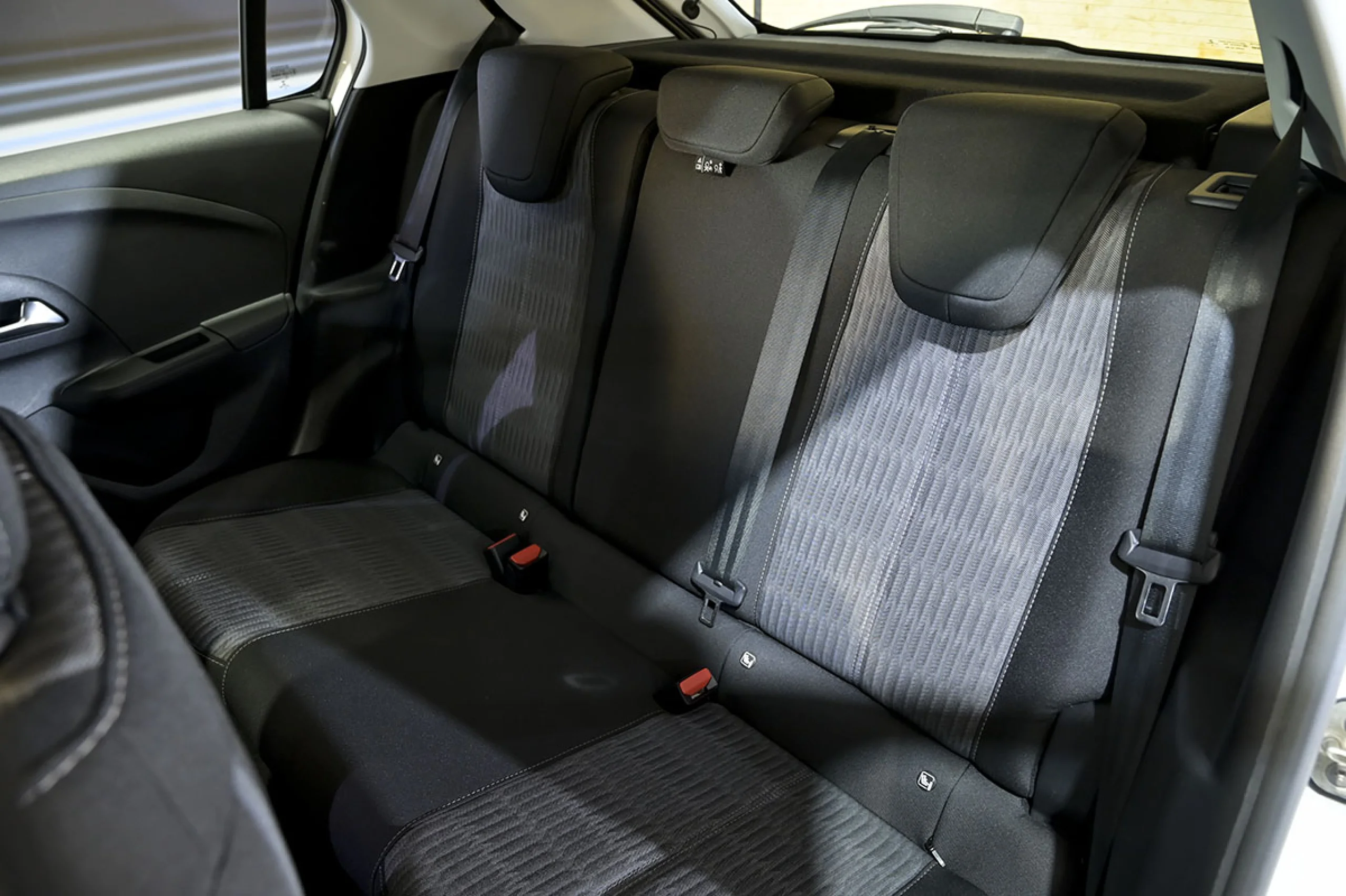 Opel Corsa 1.5D DT 74kW 100CV Edition - Foto 15