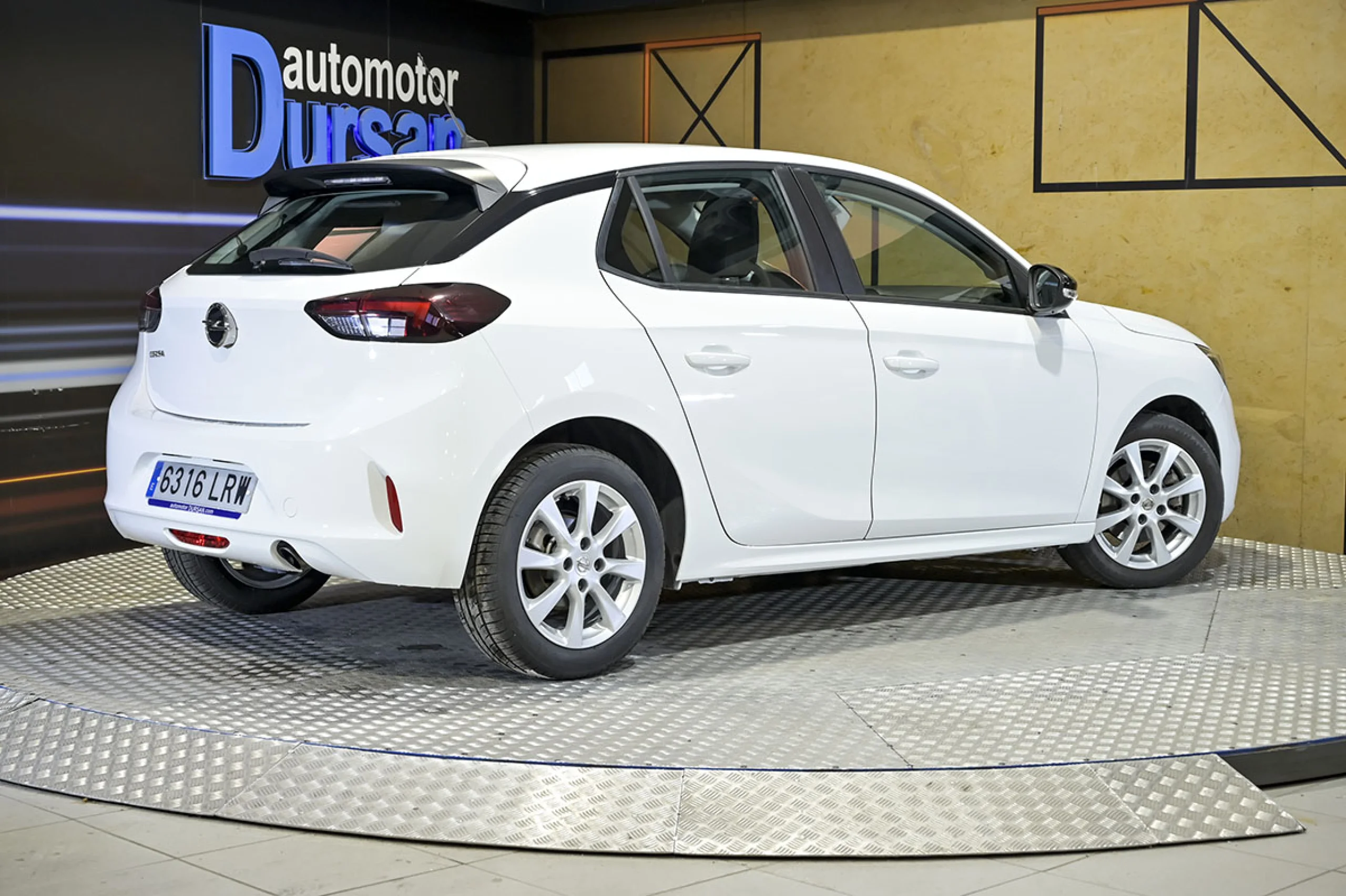 Opel Corsa 1.5D DT 74kW 100CV Edition - Foto 5