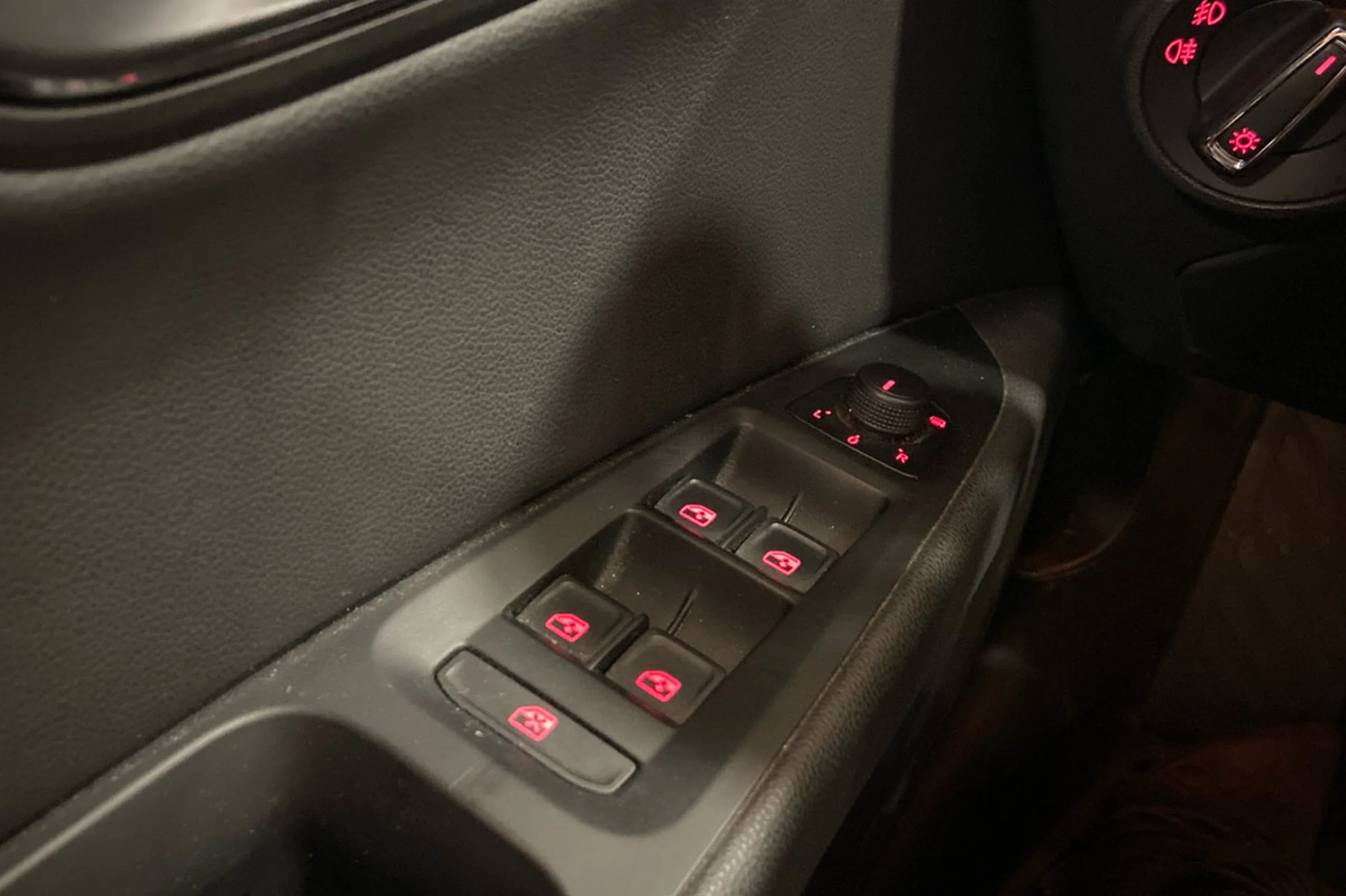 Seat Leon León 1.2 TSI 110cv StSp Style Connect Plus - Foto 20