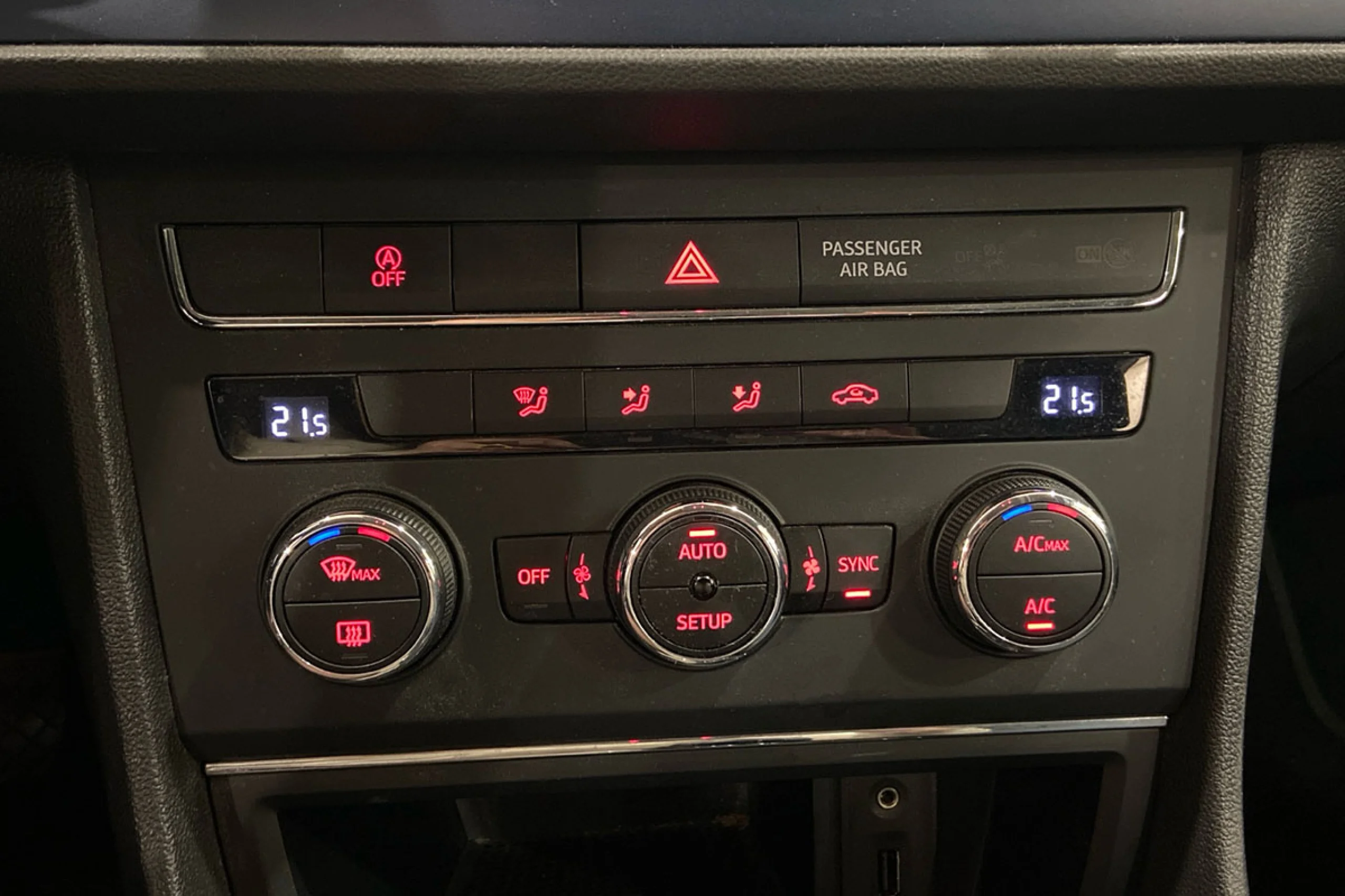 Seat Leon León 1.2 TSI 110cv StSp Style Connect Plus - Foto 23