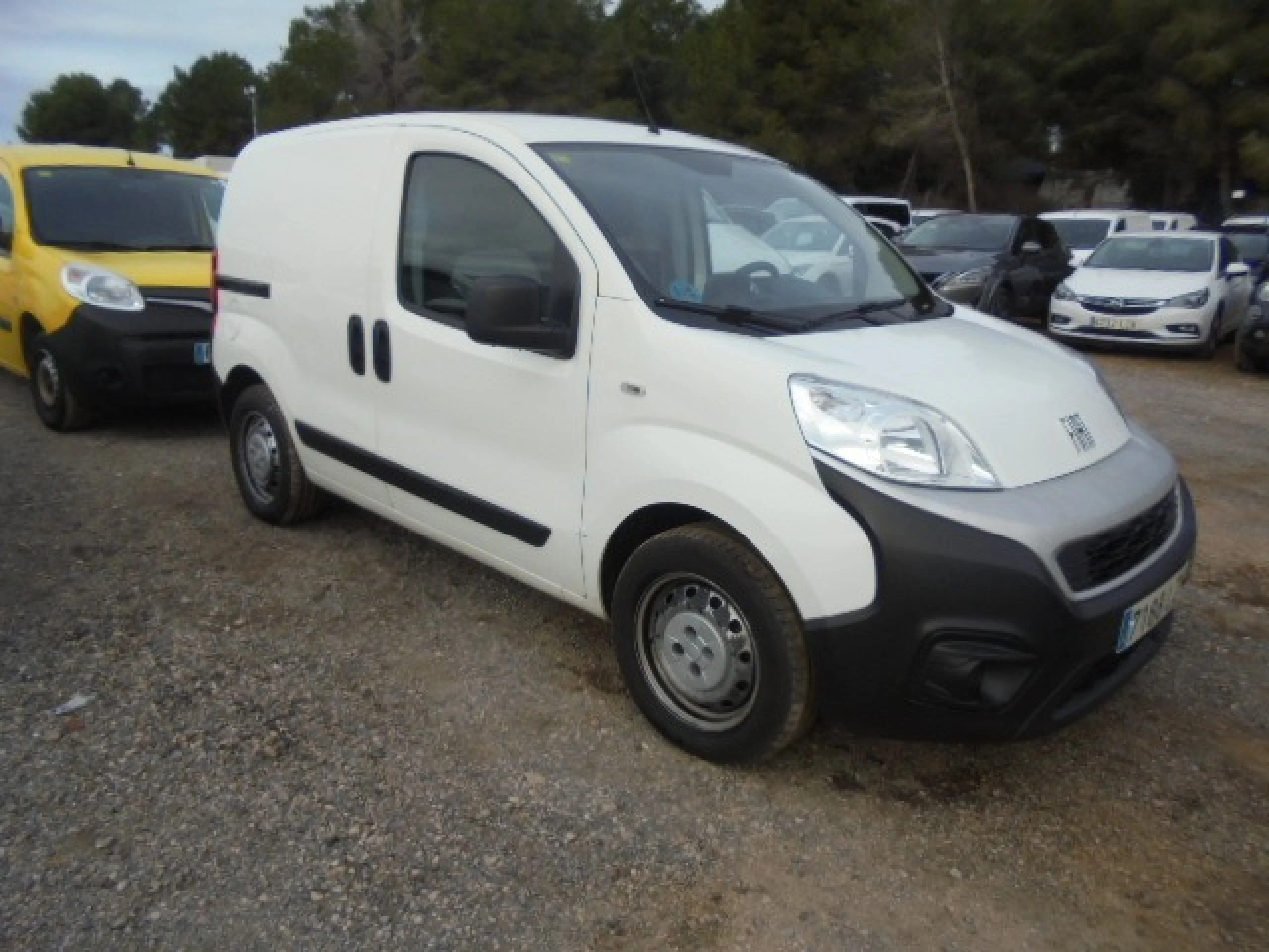 Fiat Fiorino Cargo SX N1 1.3 MJet 70 kW (95 CV) - Foto 3
