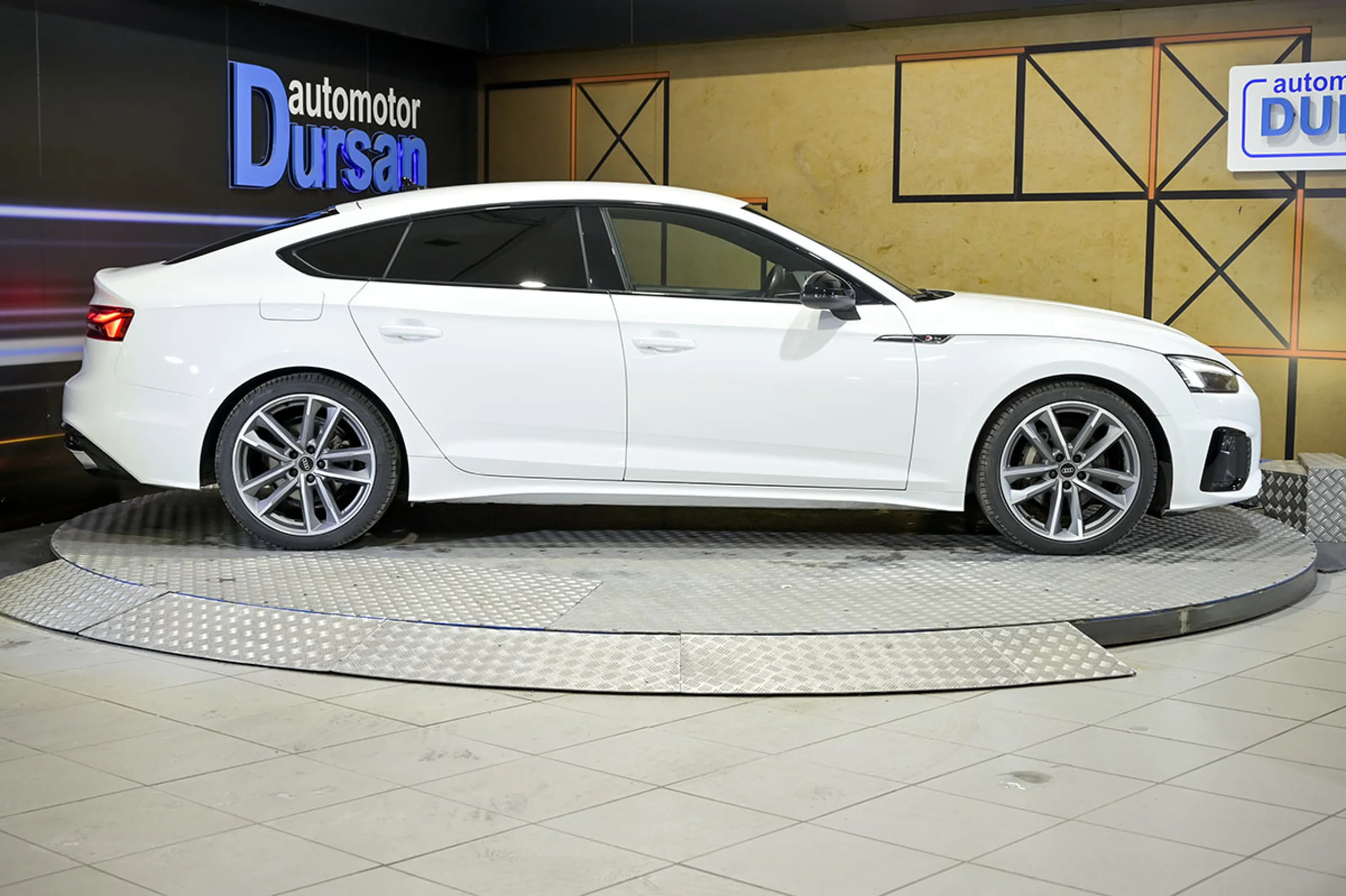 Audi A5 B.Line 40 TDI quattro S tronic Sportback - Foto 19