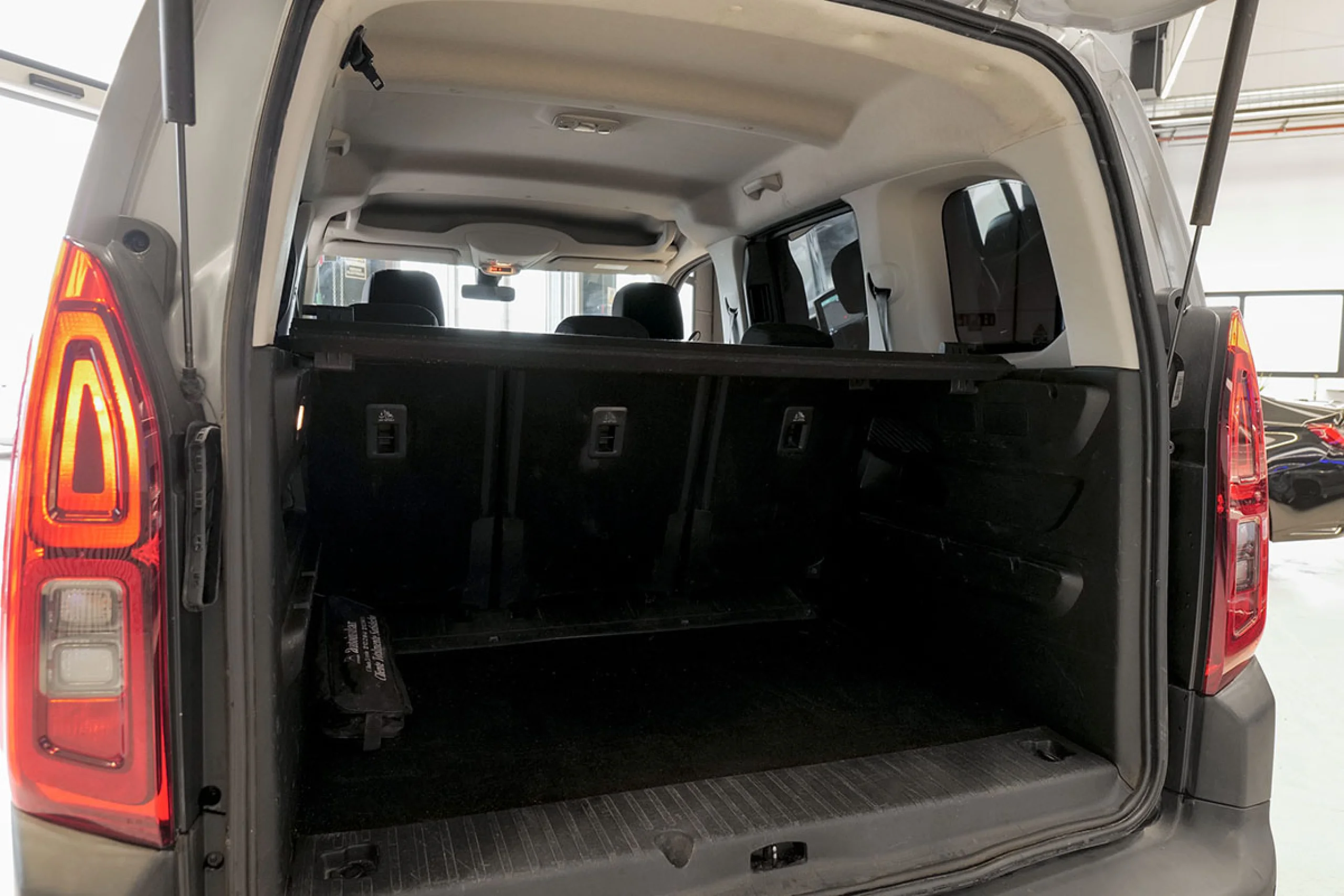 Citroen Berlingo Talla M BlueHDi 100 SS SHINE - Foto 11