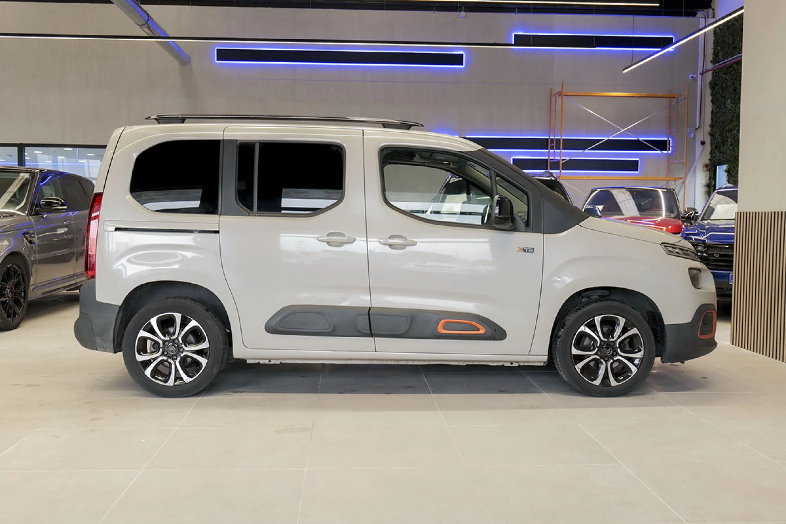 Citroen Berlingo Talla M BlueHDi 100 SS SHINE - Foto 17