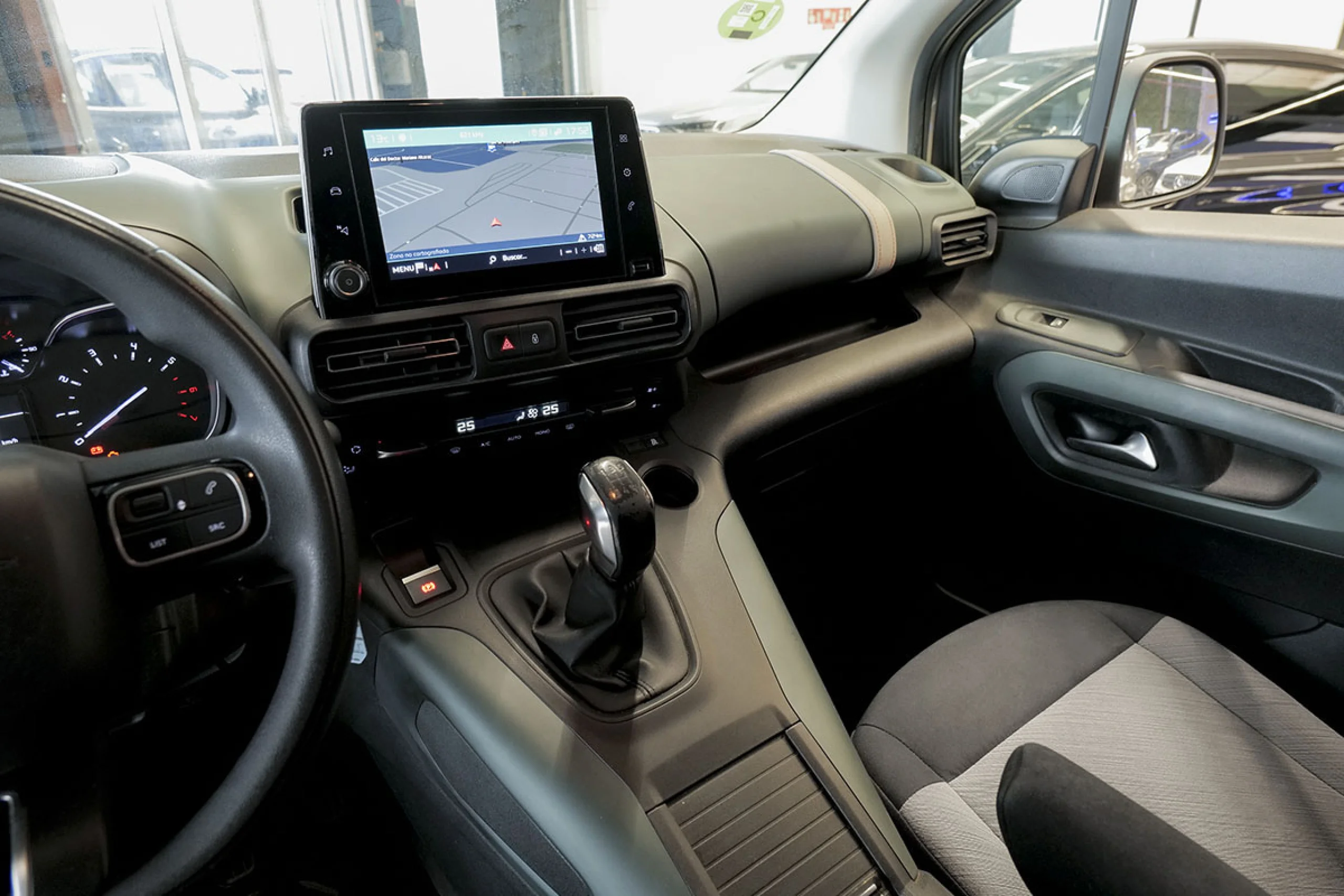 Citroen Berlingo Talla M BlueHDi 100 SS SHINE - Foto 25