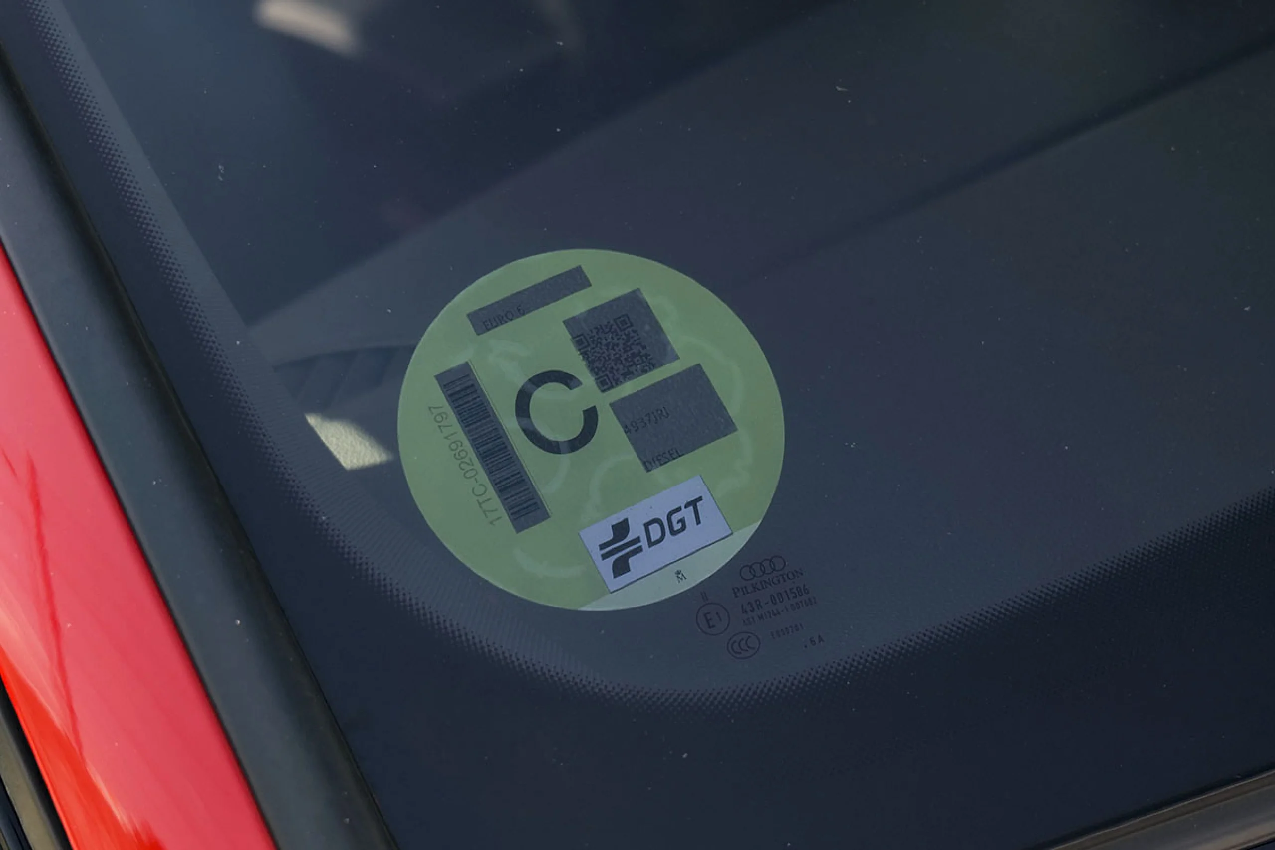 Audi A3 Sedan 2.0 TDI clean 184 quat S tr S line - Foto 9