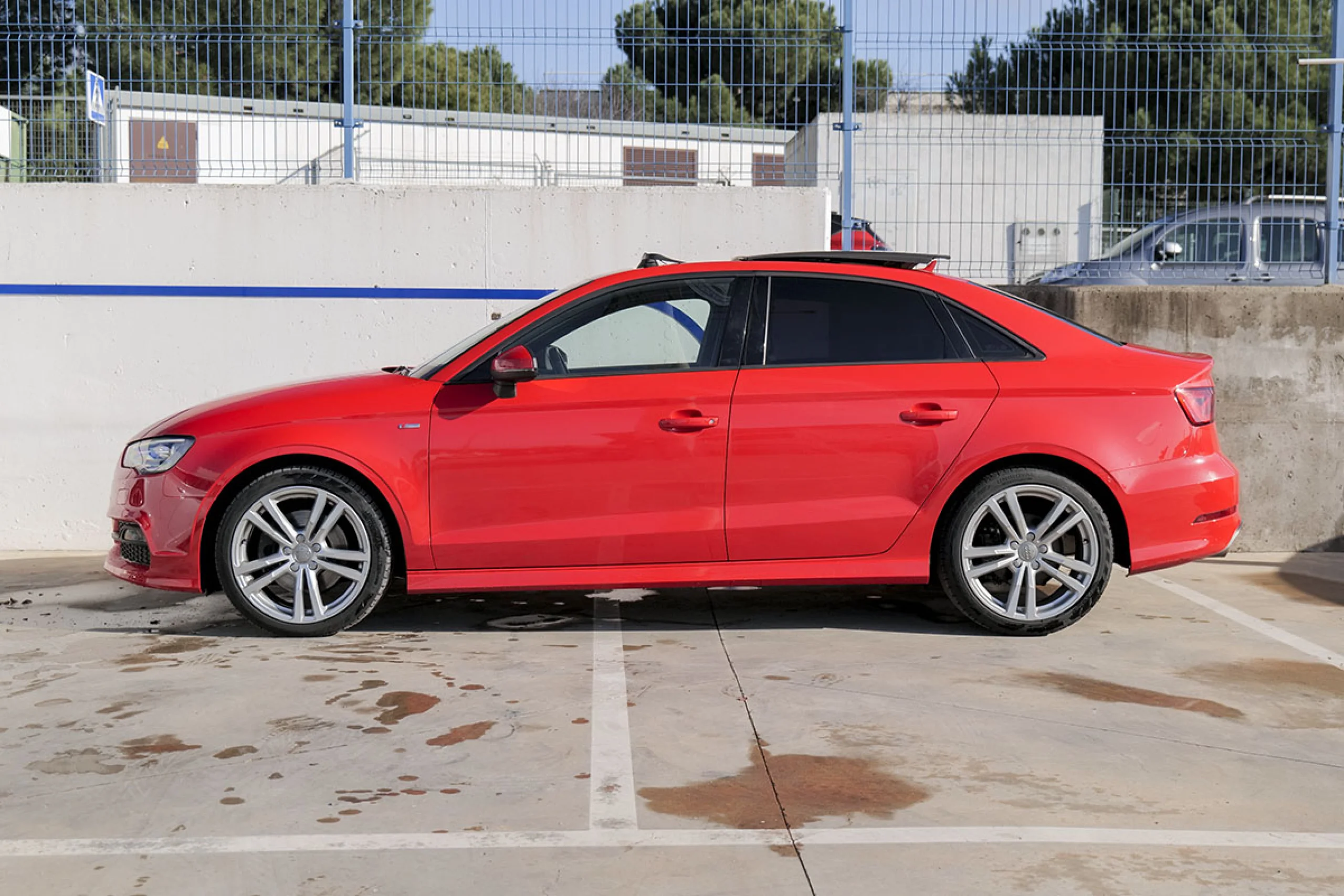 Audi A3 Sedan 2.0 TDI clean 184 quat S tr S line - Foto 16