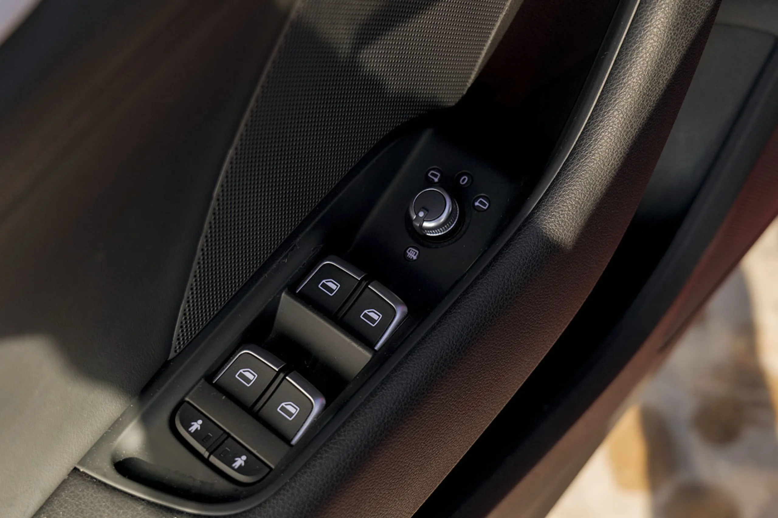 Audi A3 Sedan 2.0 TDI clean 184 quat S tr S line - Foto 19