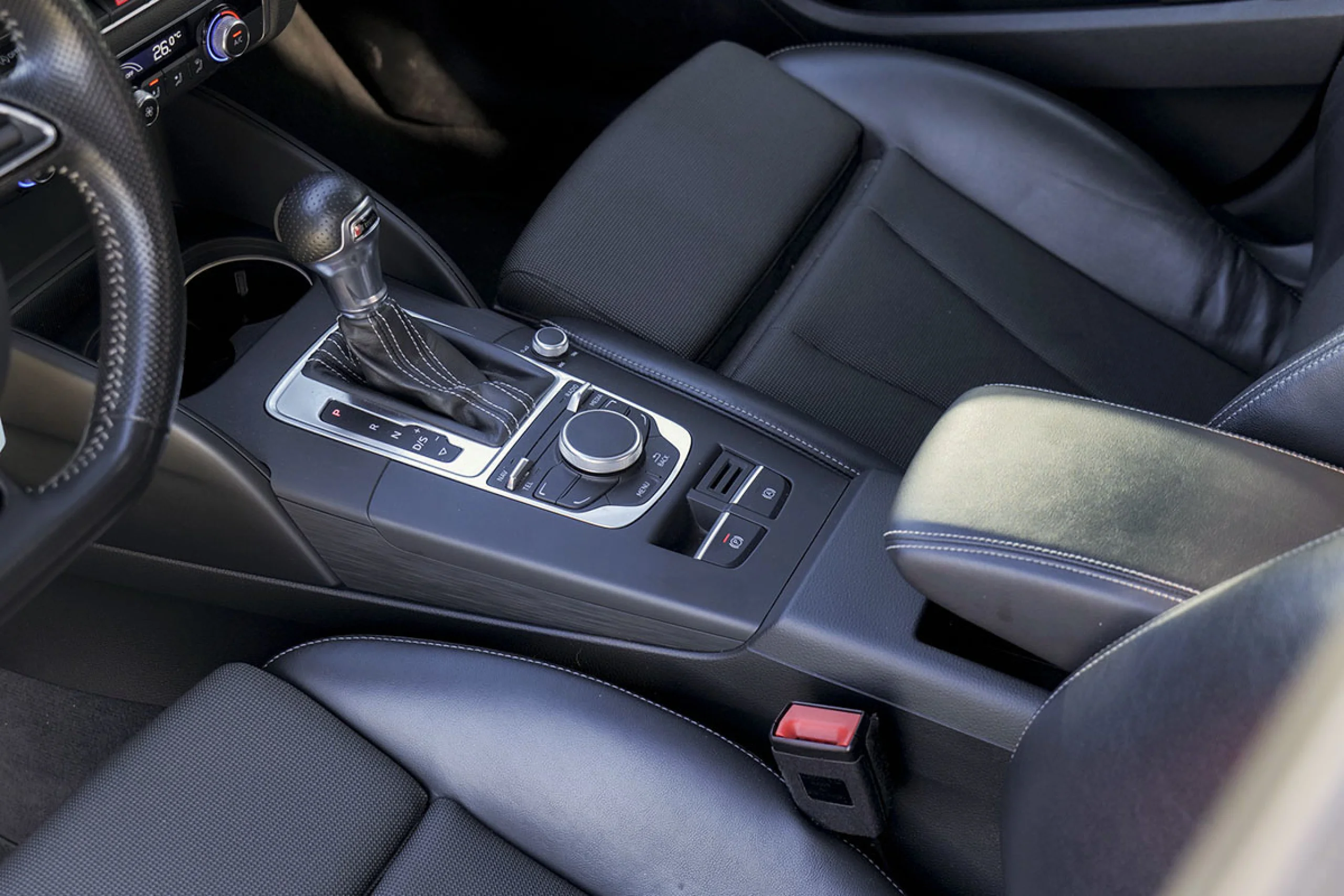 Audi A3 Sedan 2.0 TDI clean 184 quat S tr S line - Foto 26