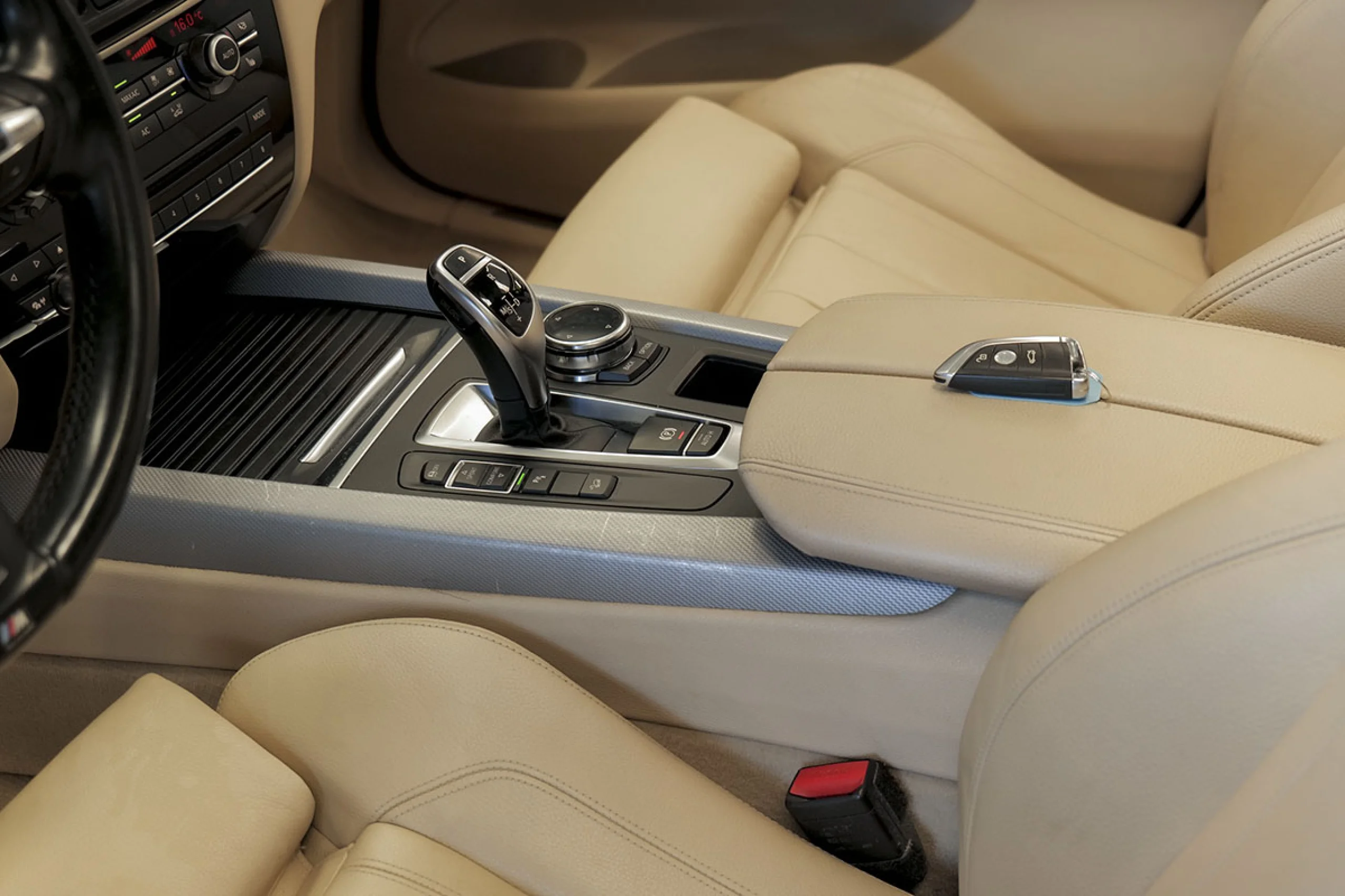 BMW X5 xDrive30d - Foto 30