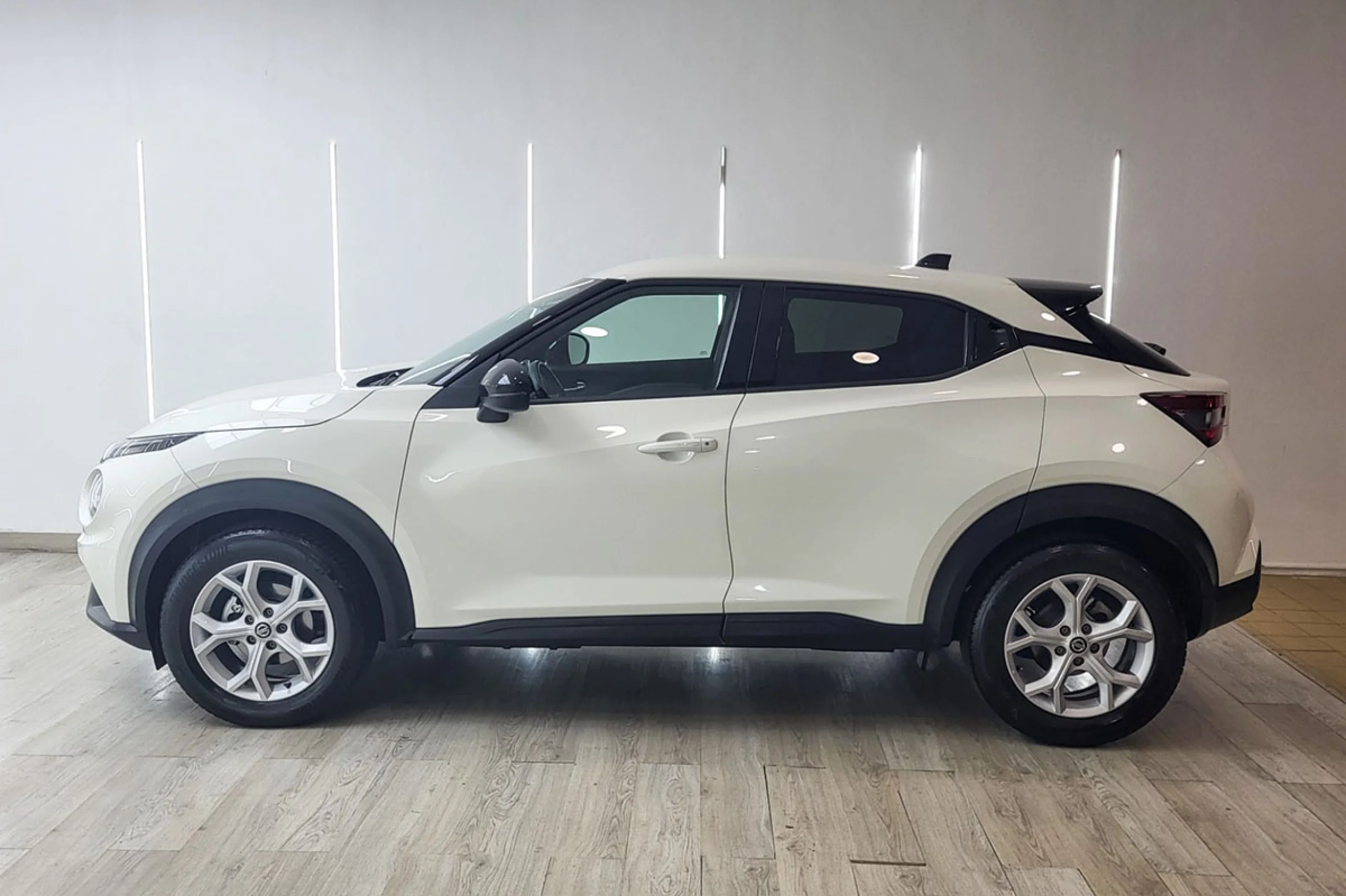 Nissan Juke DIGT 84 kW 114 CV 6MT Acenta - Foto 14