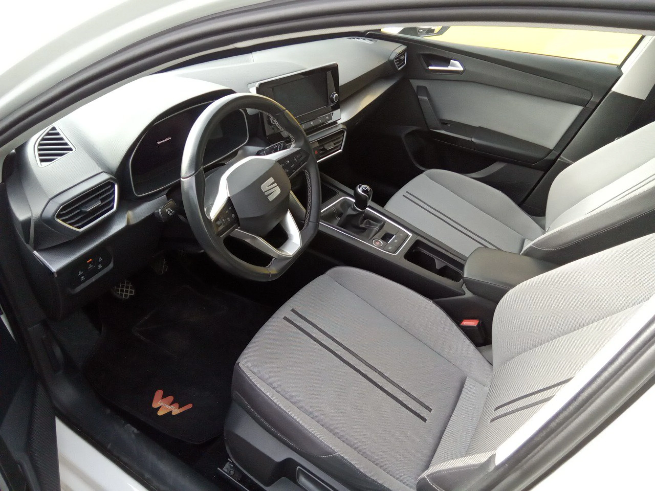 Seat Leon 2.0 TDI 85kW S&amp;S Style Go - Foto 7