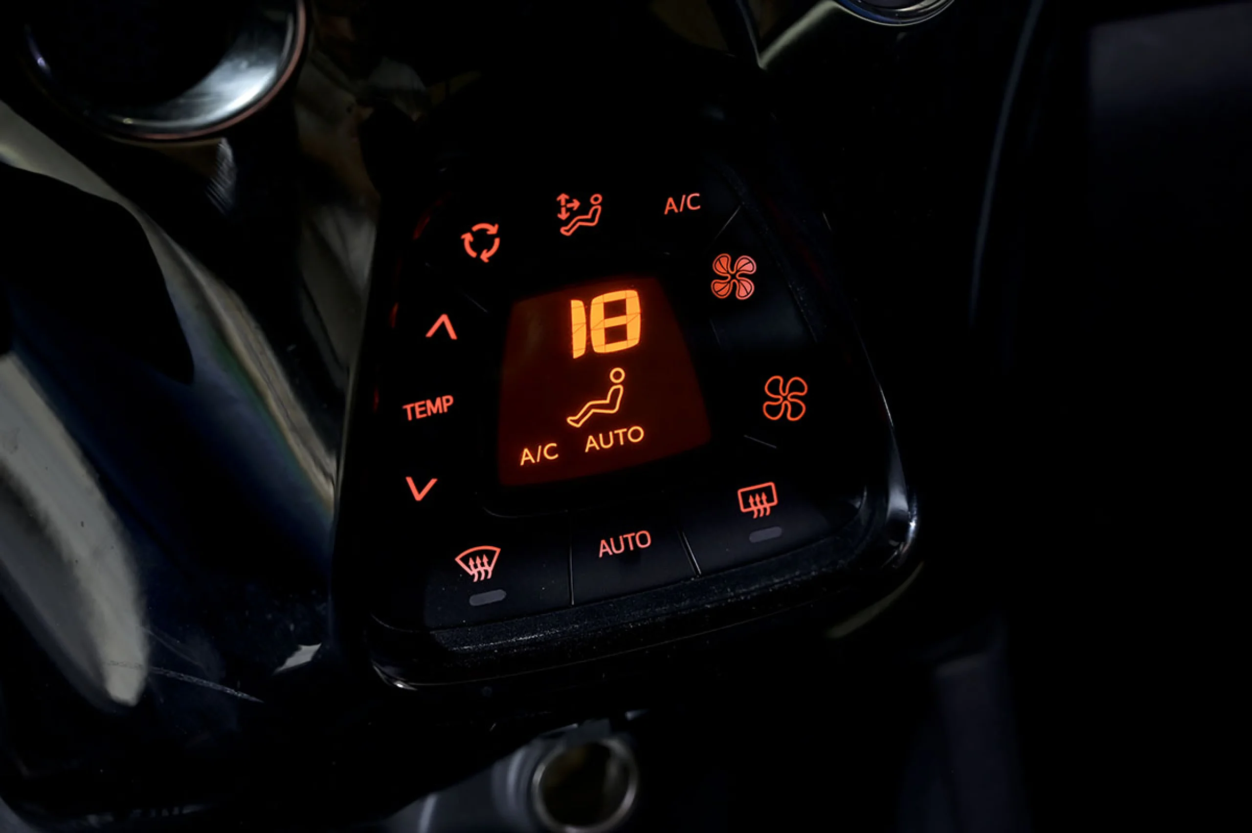 Toyota Aygo 1.0 70 xsport - Foto 24