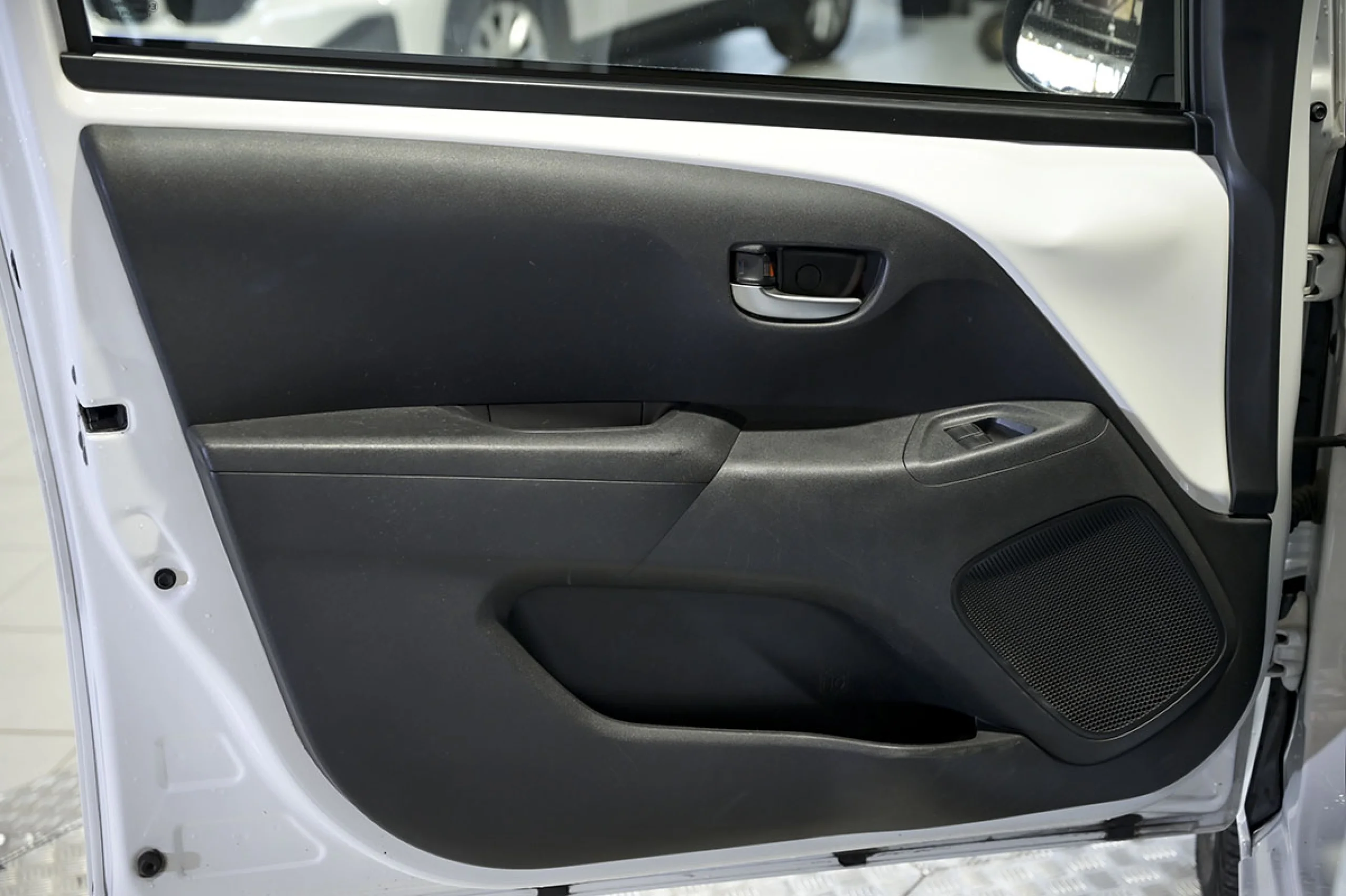 Toyota Aygo 1.0 70 xsport - Foto 23