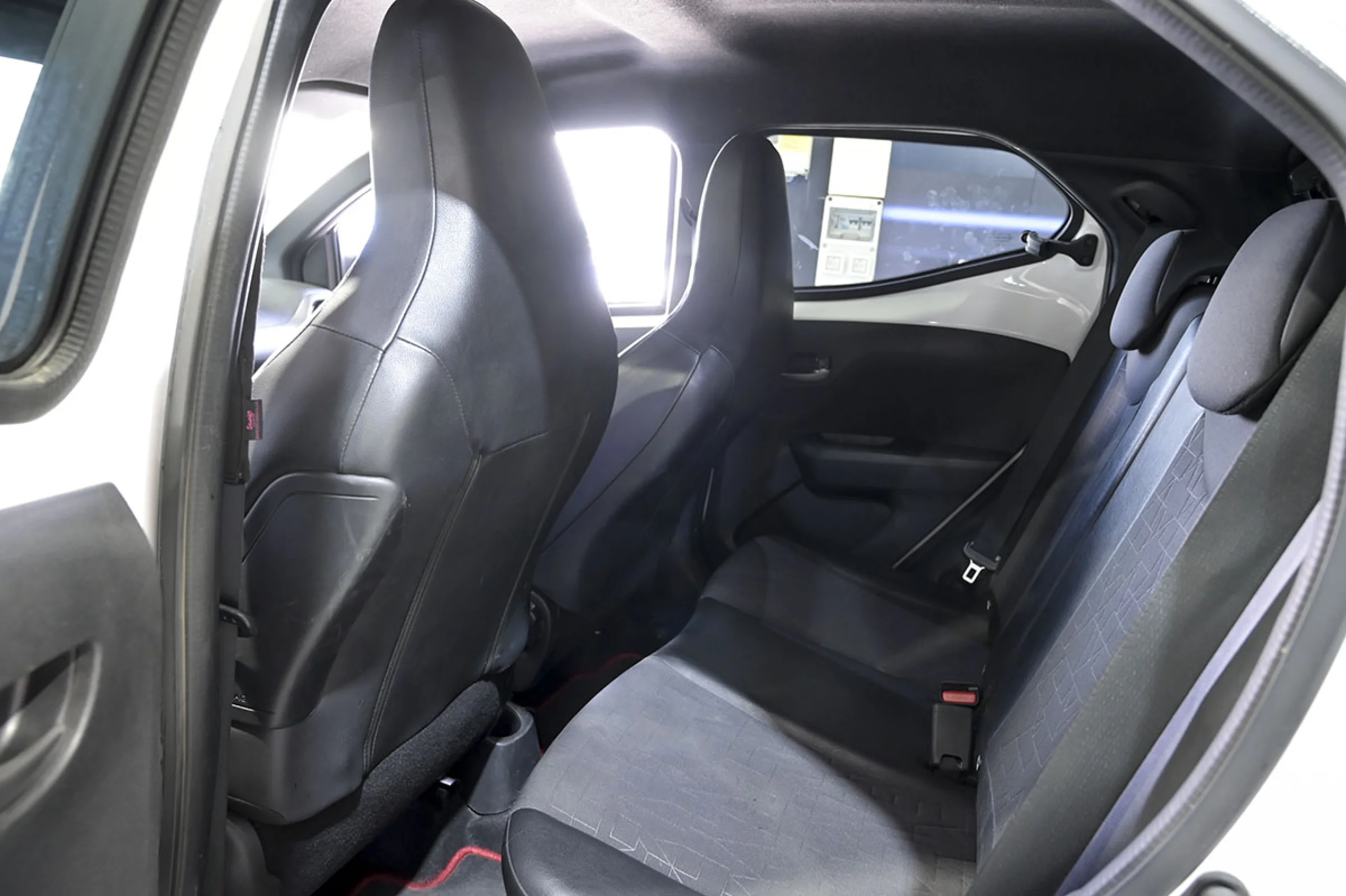 Toyota Aygo 1.0 70 xsport - Foto 16