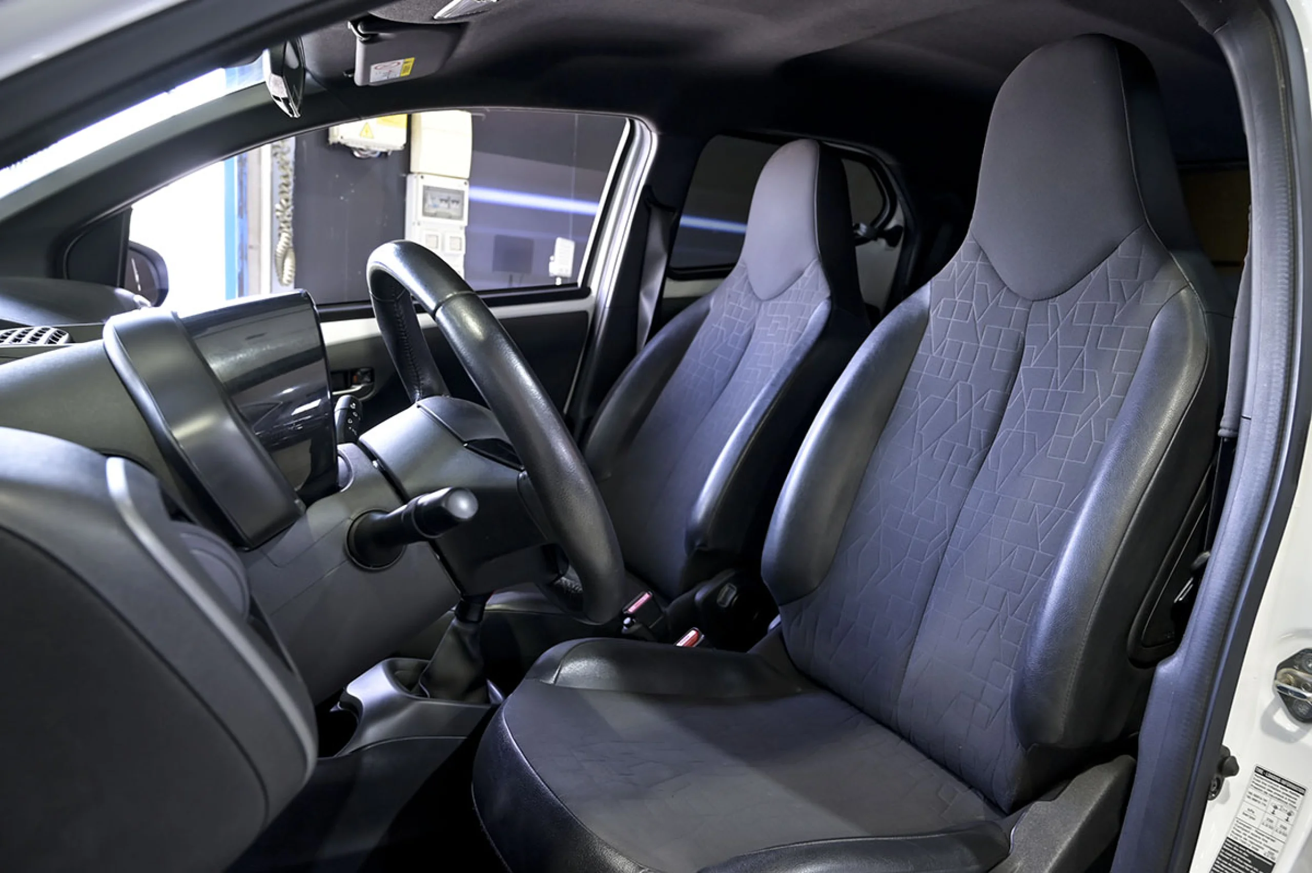 Toyota Aygo 1.0 70 xsport - Foto 9