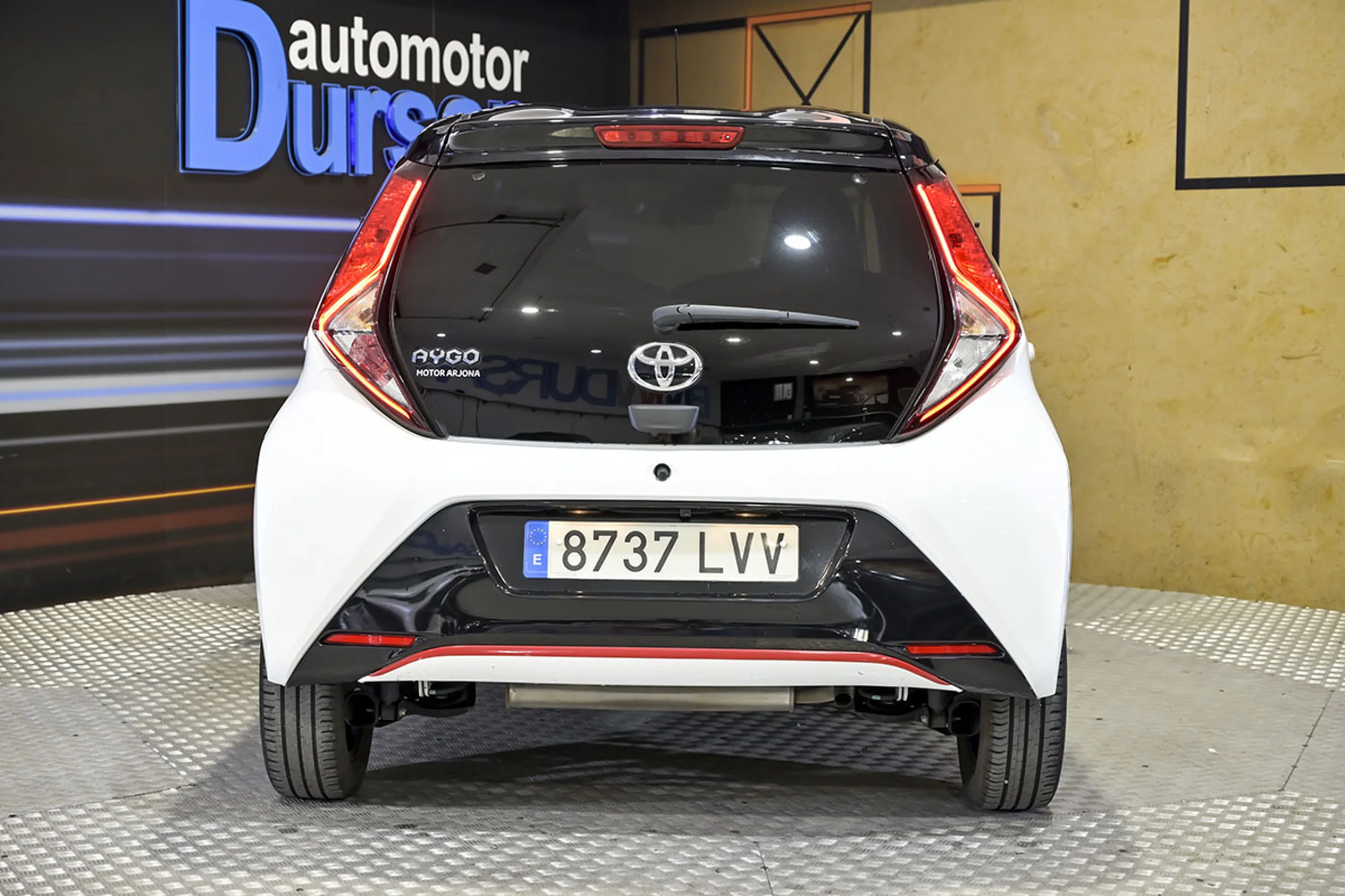 Toyota Aygo 1.0 70 xsport - Foto 13