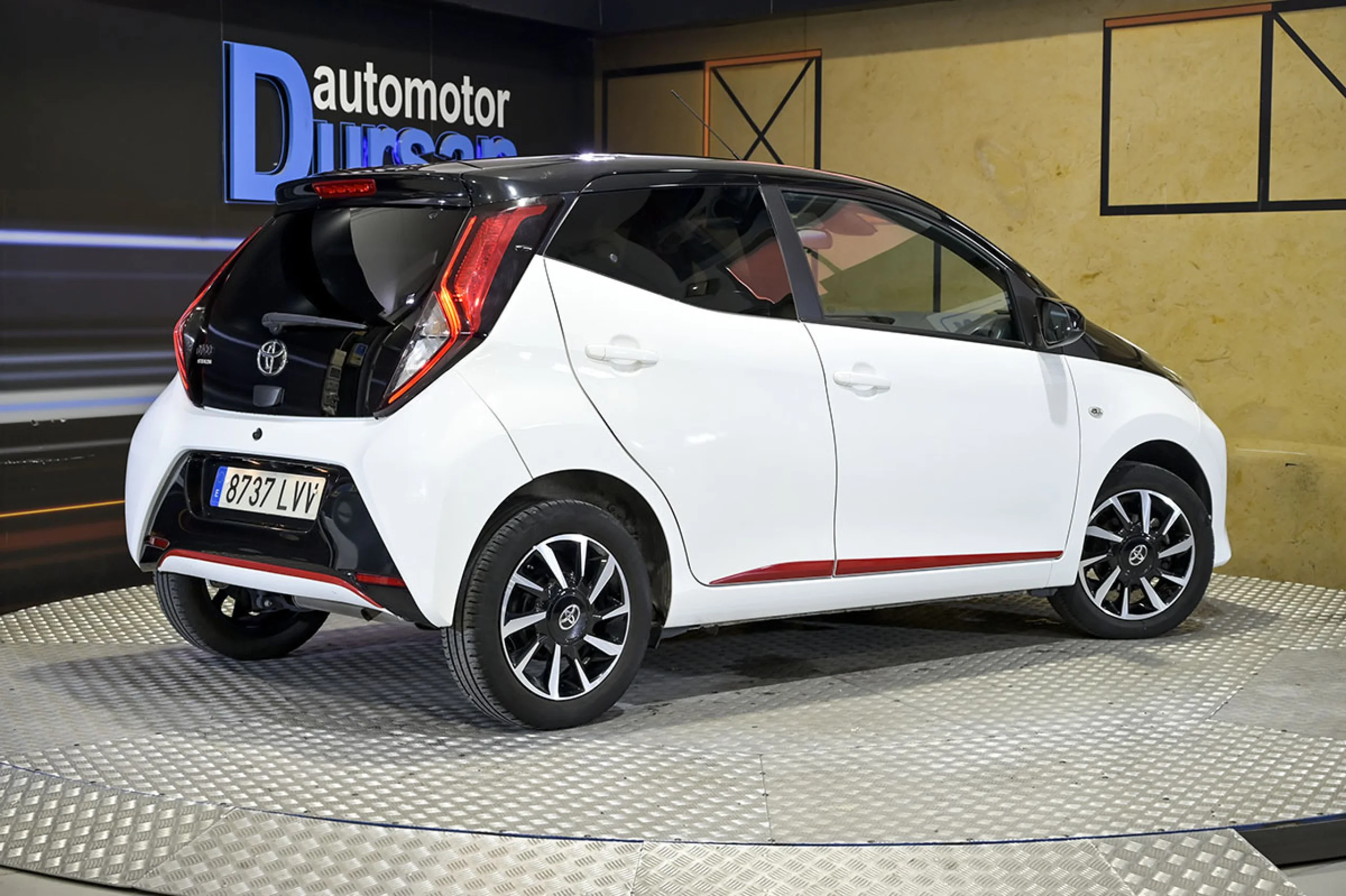 Toyota Aygo 1.0 70 xsport - Foto 4