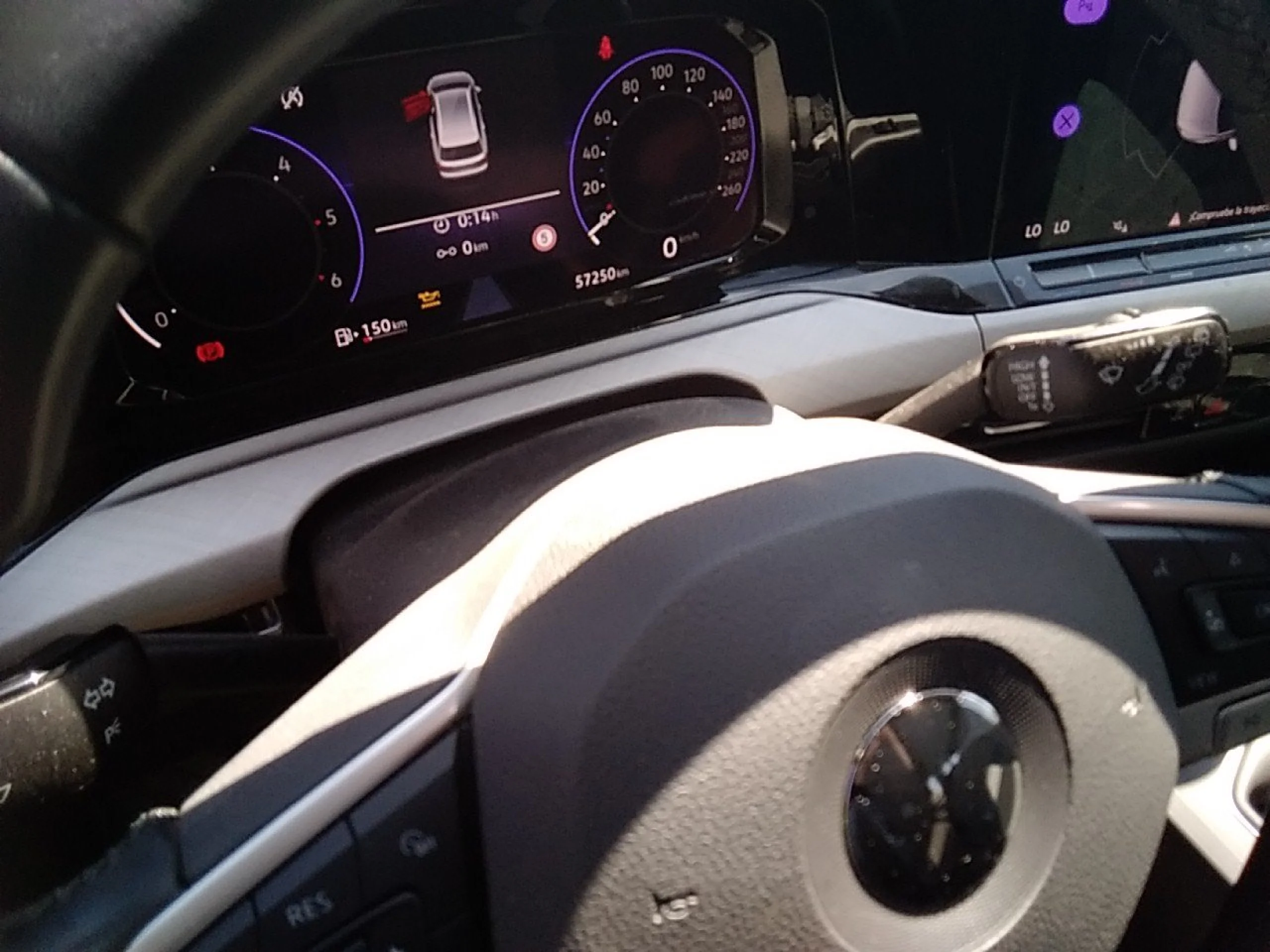 Volkswagen Golf Life 2.0 TDI 85kW (115CV) Variant - Foto 8