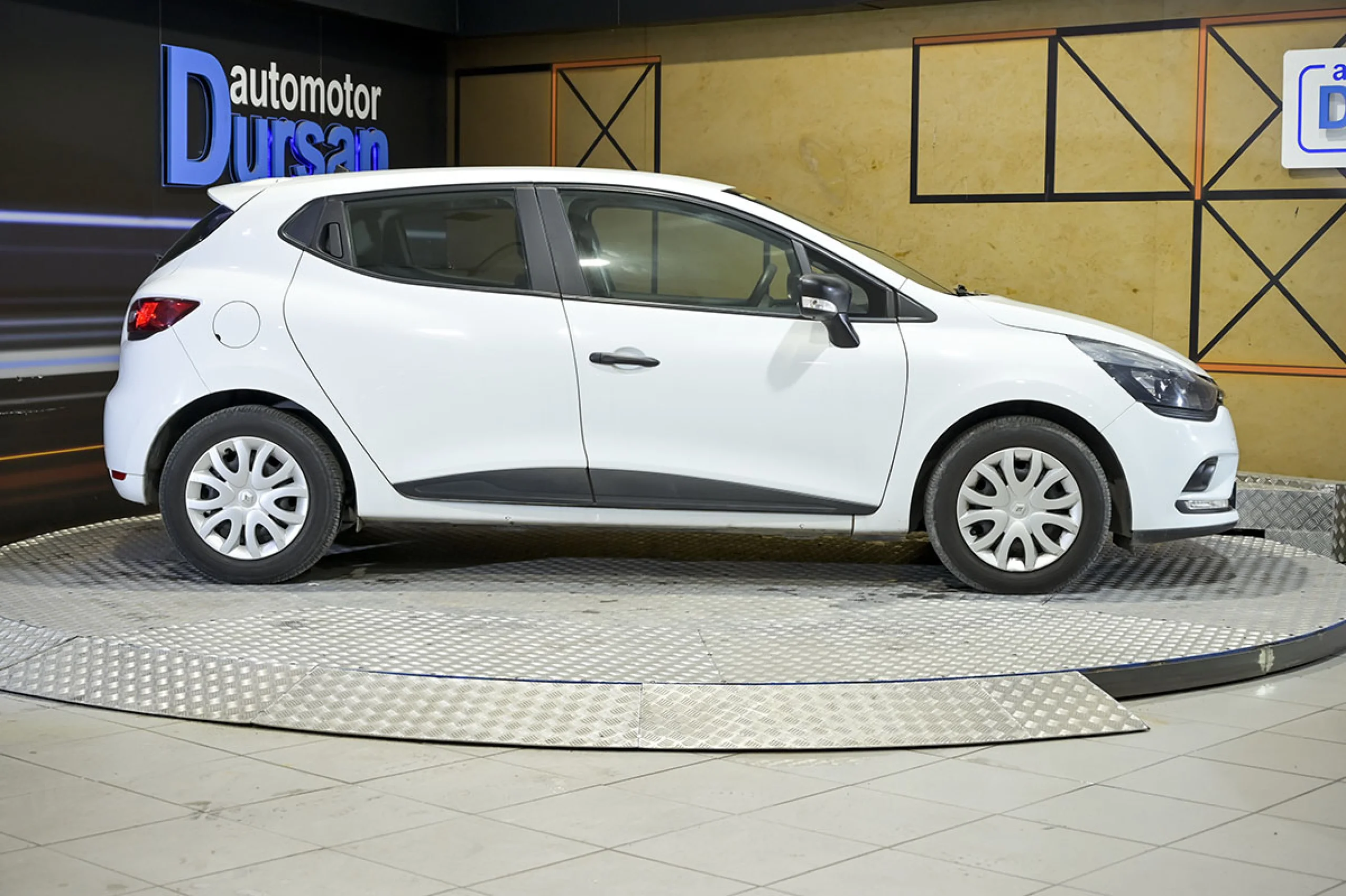 Renault Clio Business TCe 55kW 75CV 18 - Foto 12