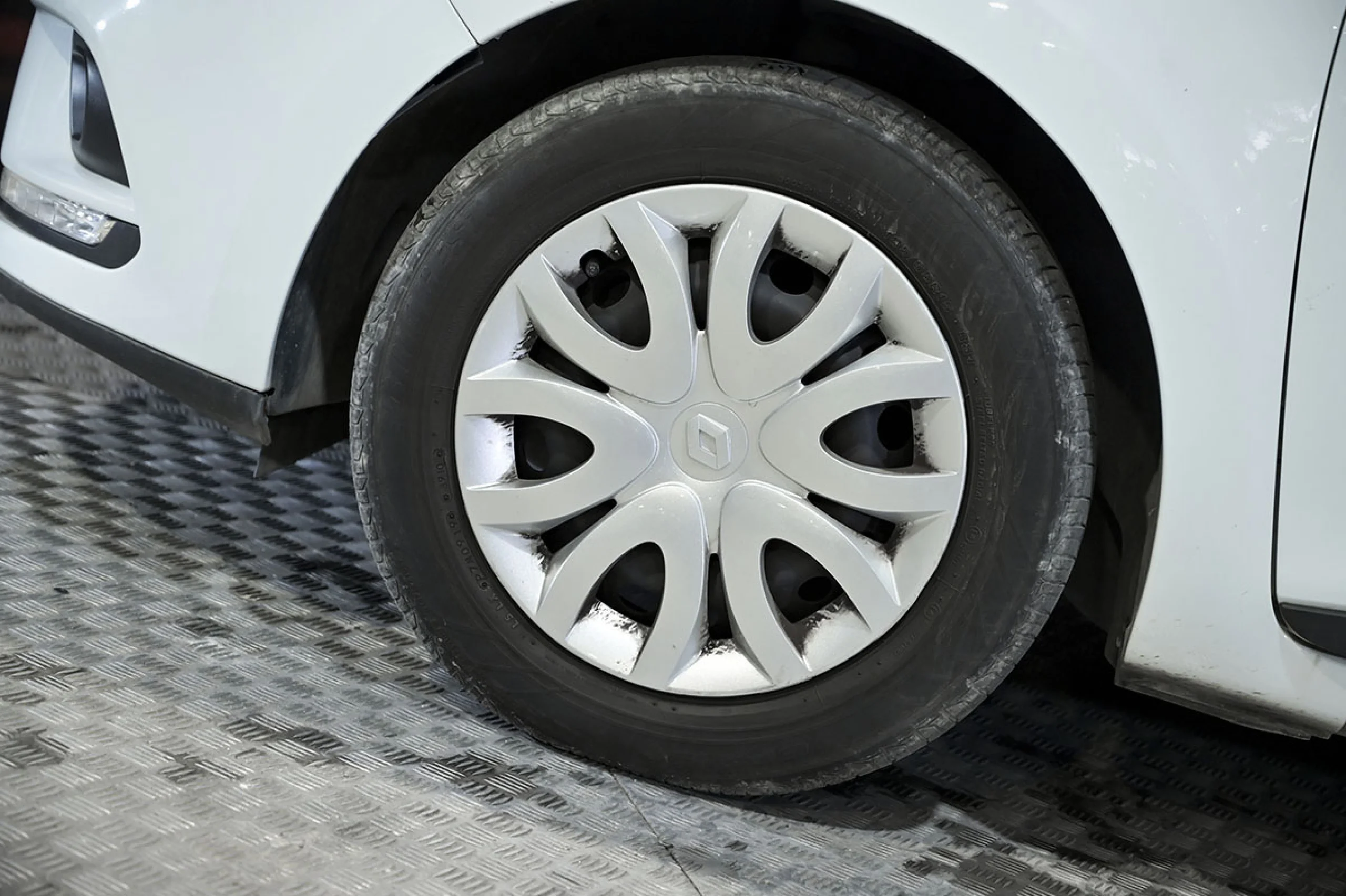 Renault Clio Business TCe 55kW 75CV 18 - Foto 14