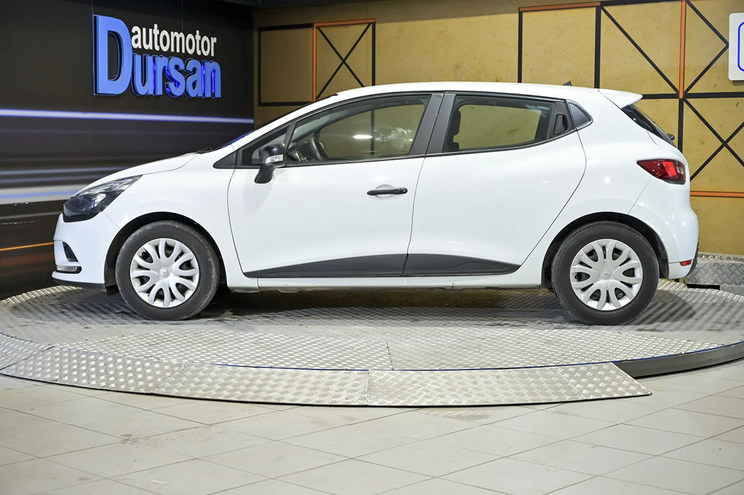 Renault Clio Business TCe 55kW 75CV 18 - Foto 15