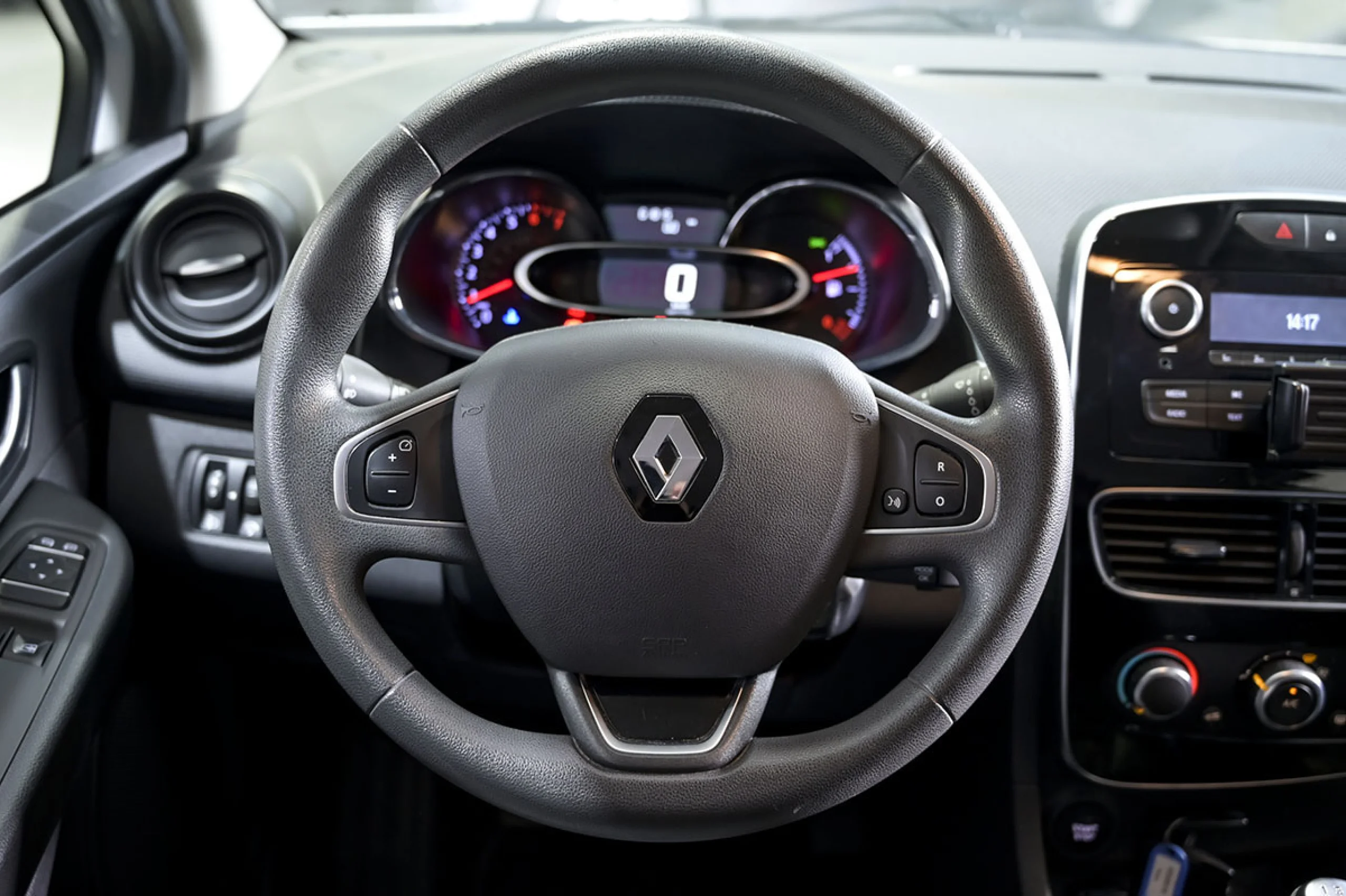 Renault Clio Business TCe 55kW 75CV 18 - Foto 26