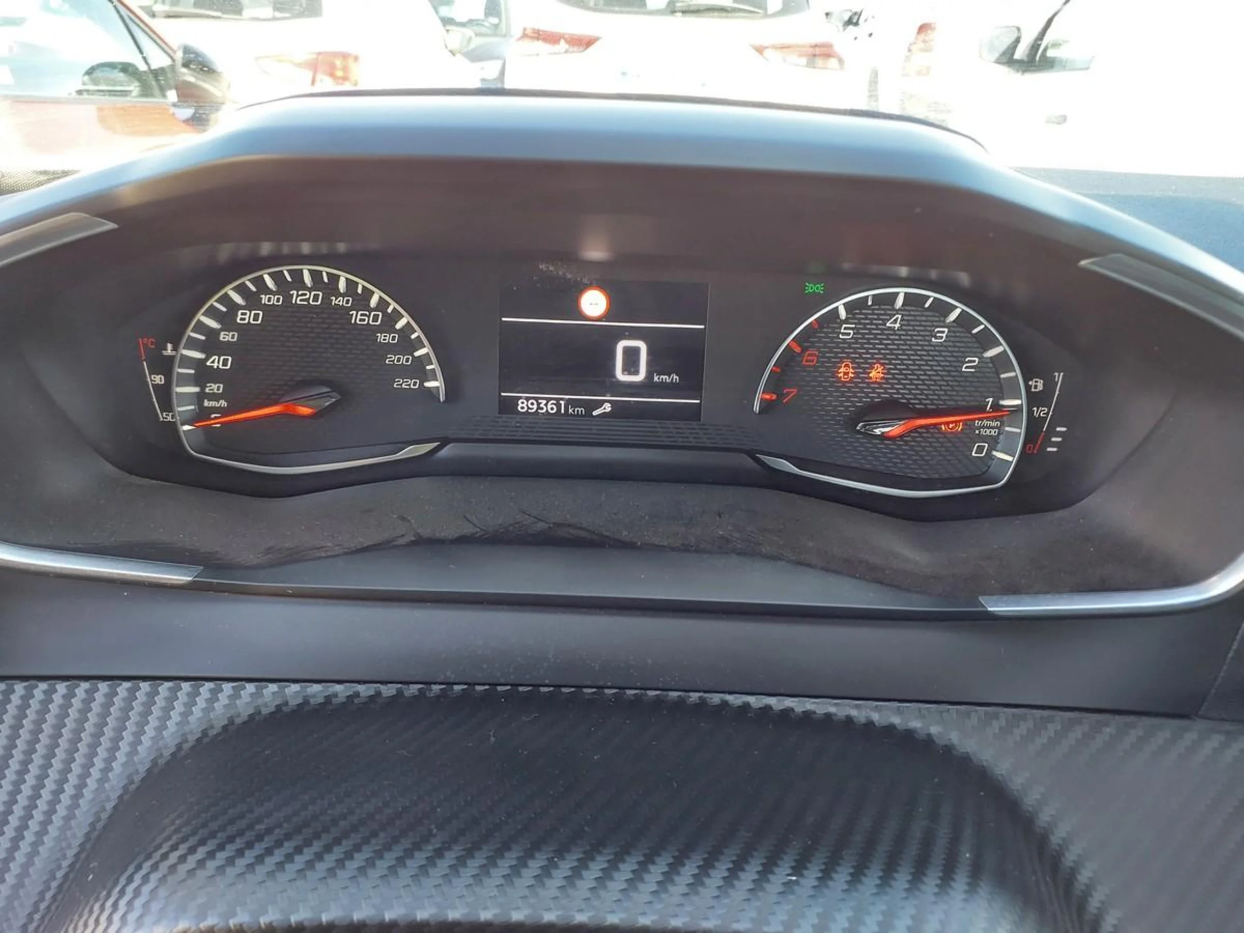 Peugeot 2008 Active Pack BlueHDI 81kW (110CV) - Foto 7