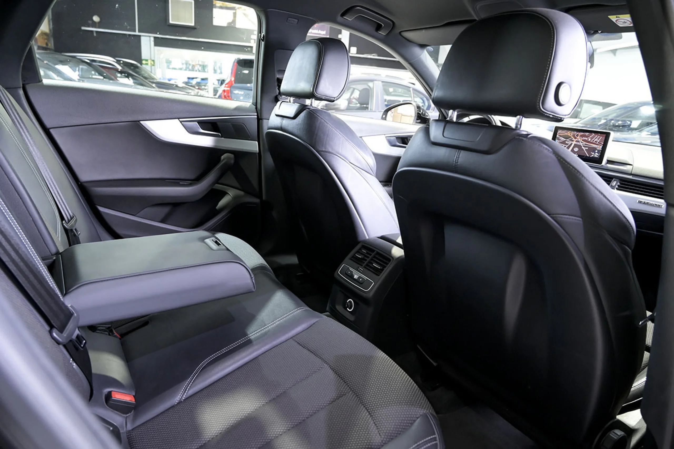 Audi A4 2.0 TDI 140kW190CV S tronic sport edit - Foto 15