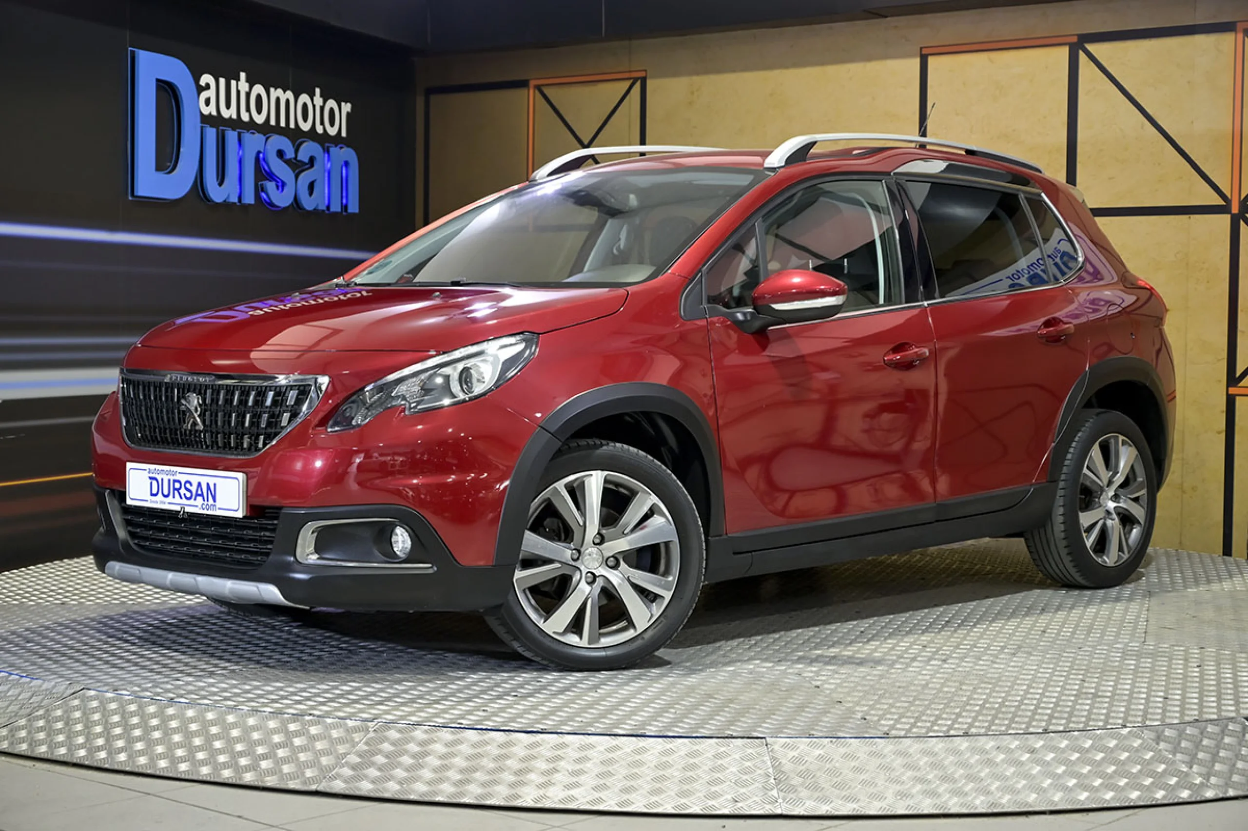 Peugeot 2008 Allure BlueHDi 120 SS EAT6 - Foto 1