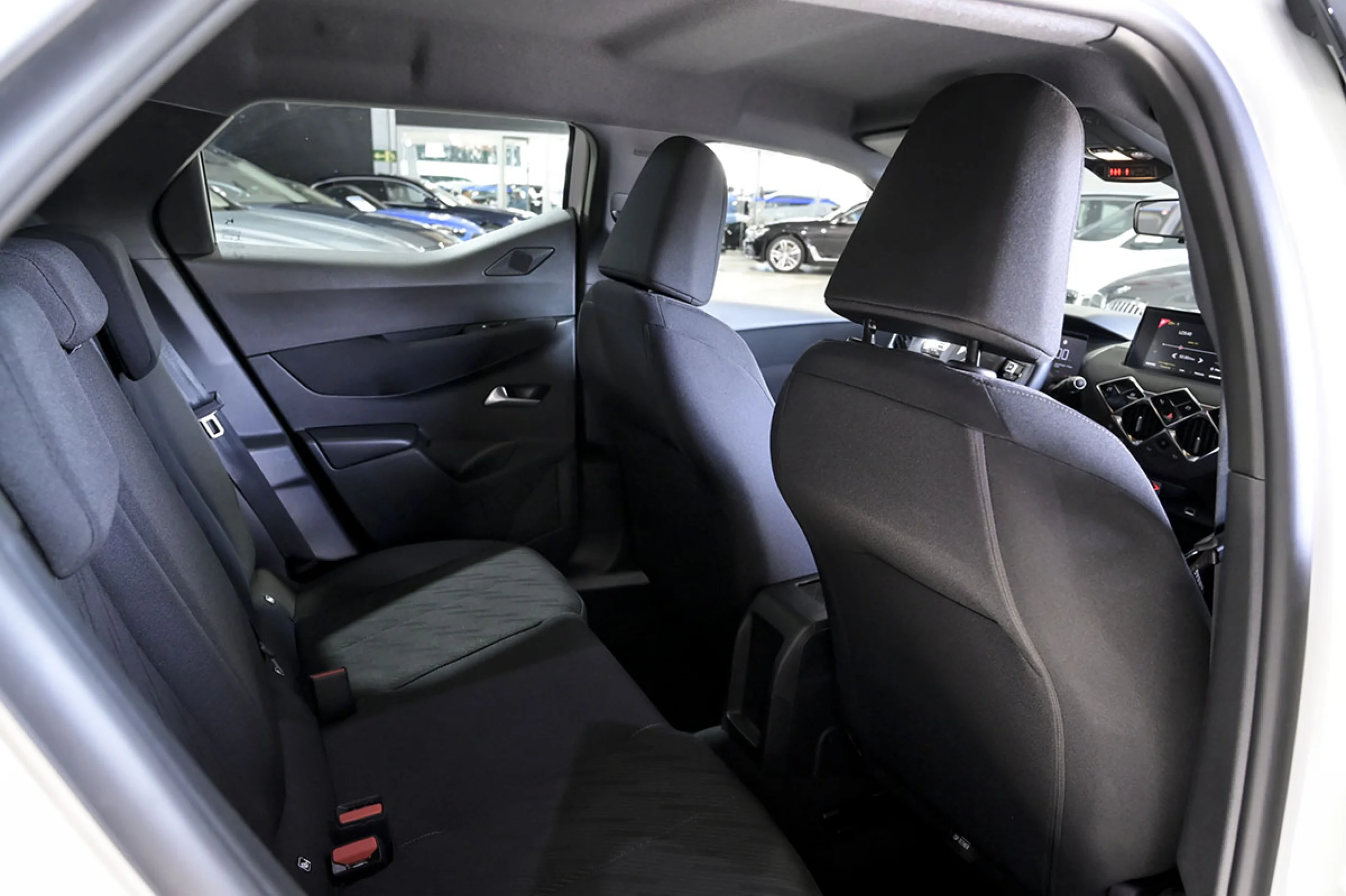 DS DS3 Crossback DS 3 Crossback BlueHDi 81 kW Manual MONTMARTRE - Foto 15