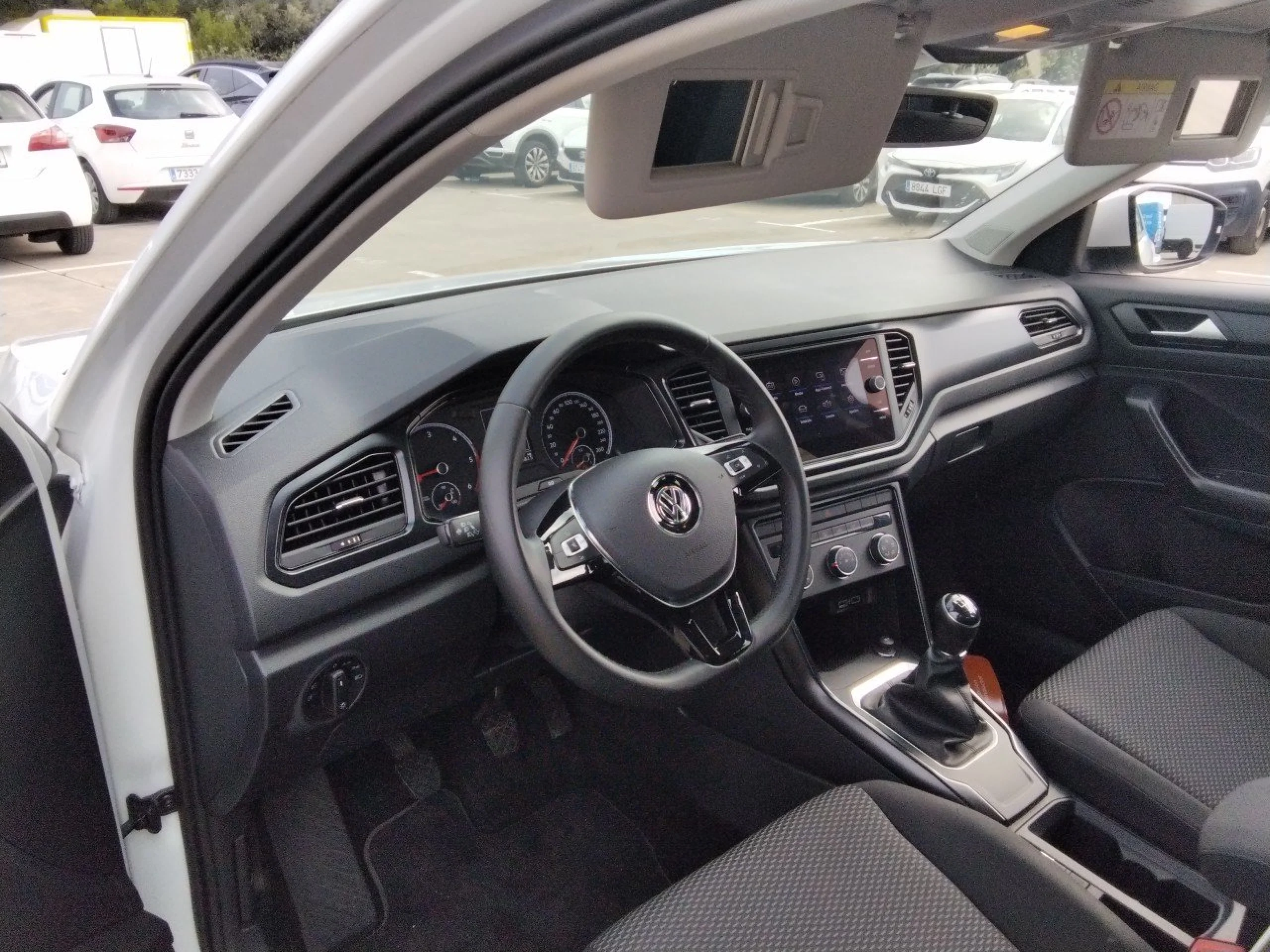 Volkswagen T-Roc Edition 1.6 TDI 85kW (115CV) - Foto 7