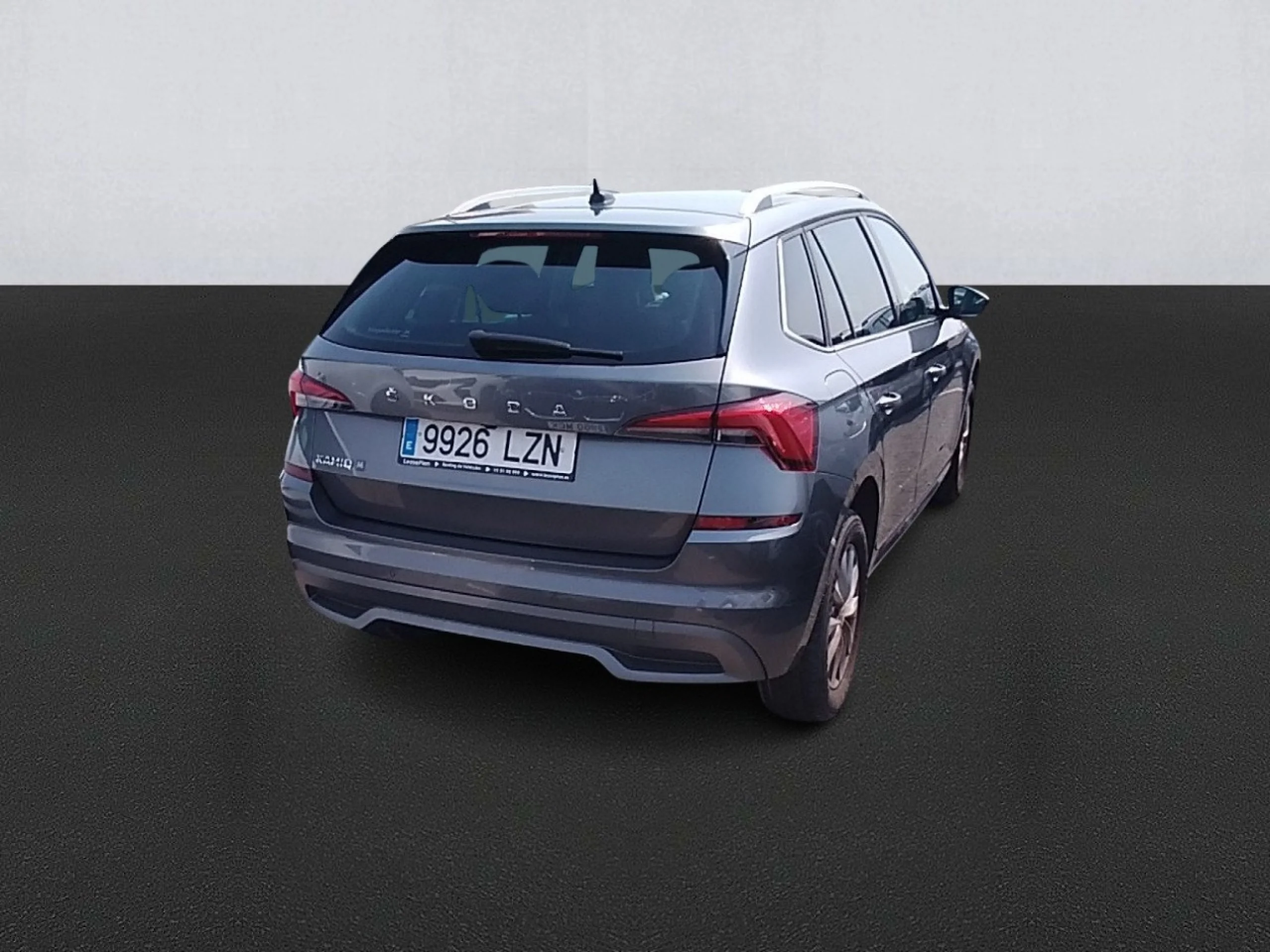 Skoda Kamiq 1.0 TSI 81kW (110CV) Emotion - Foto 4