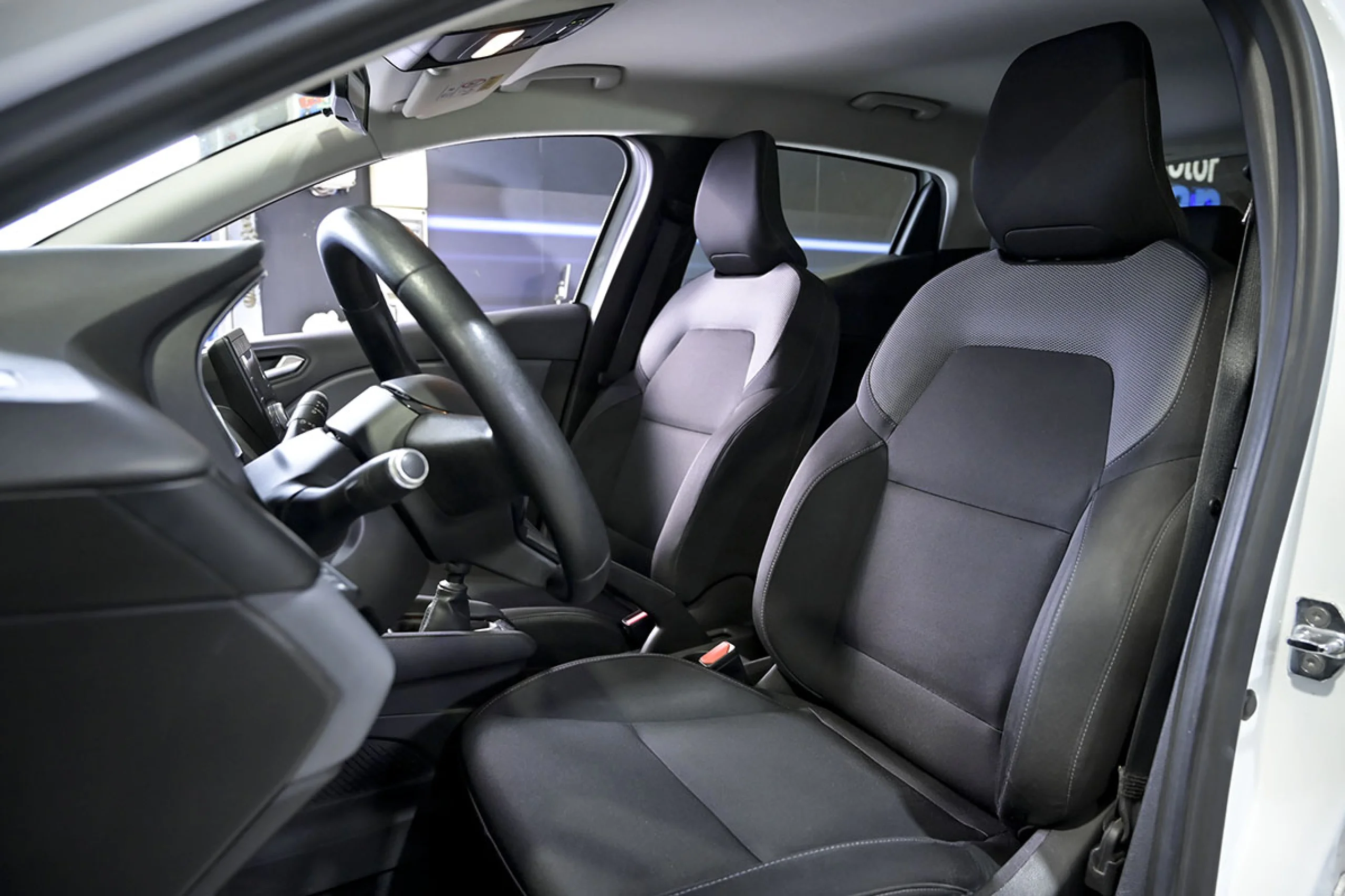 Renault Clio Business Blue dCi 63 kW 85CV - Foto 23