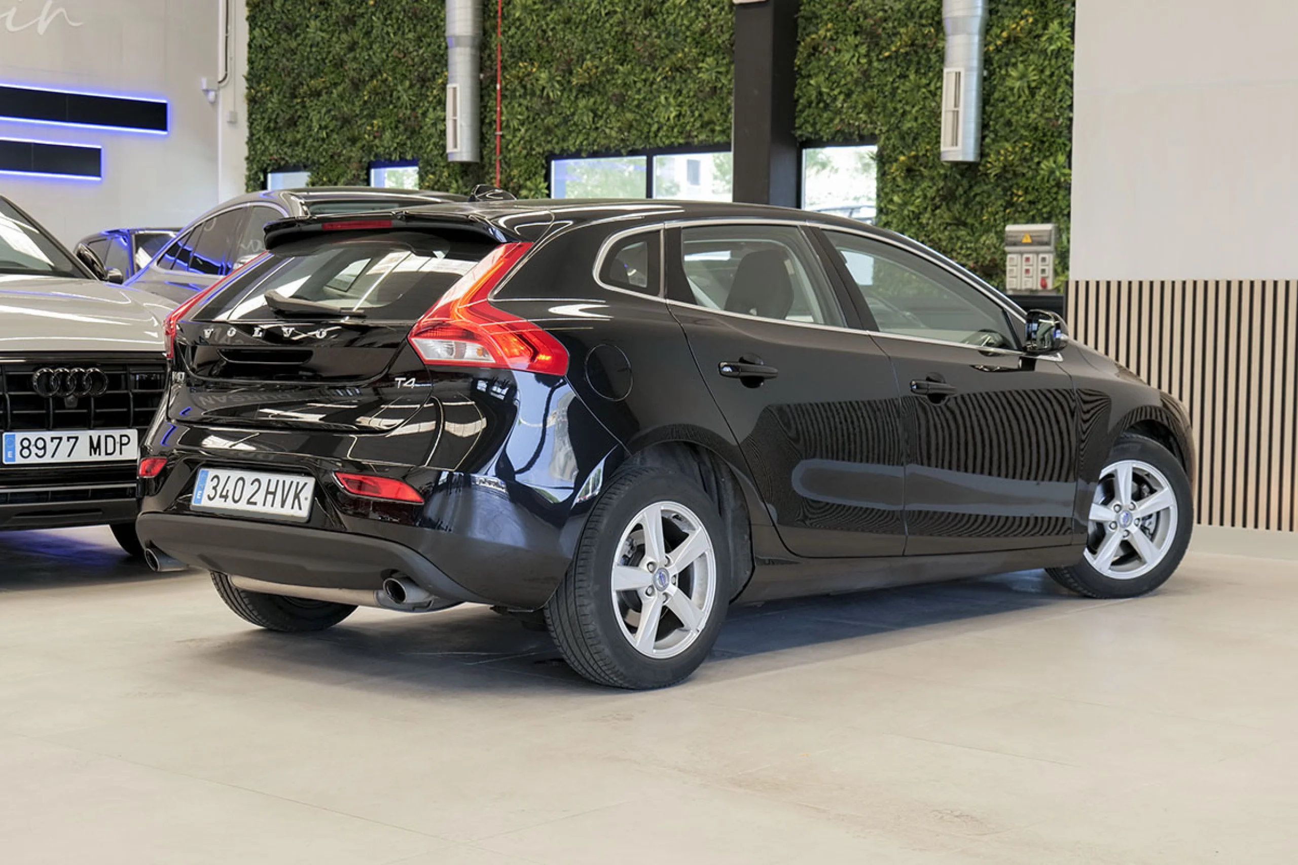 Volvo V40 1.6 T4 Momentum Auto - Foto 3