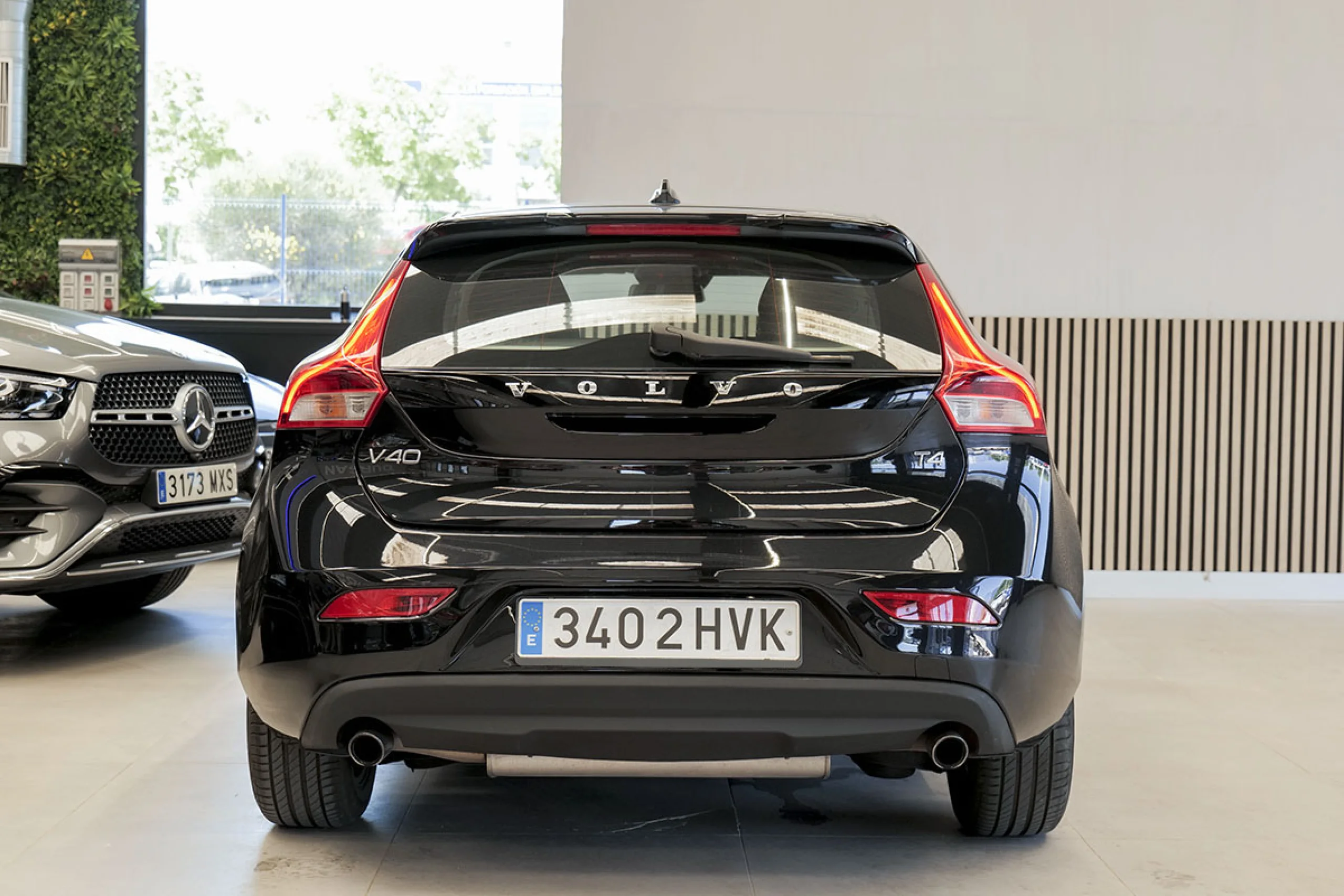 Volvo V40 1.6 T4 Momentum Auto - Foto 10