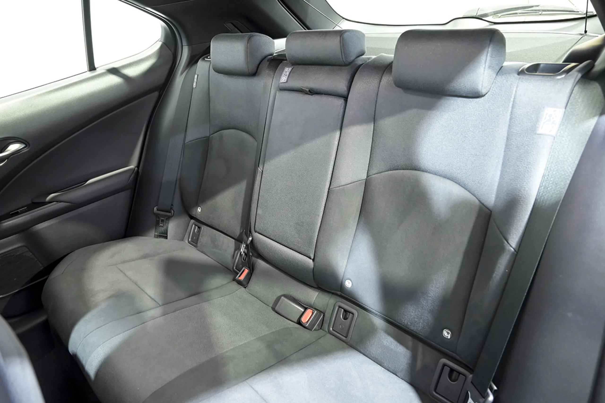 Lexus UX 250h UX 2.0 250h Business - Foto 16