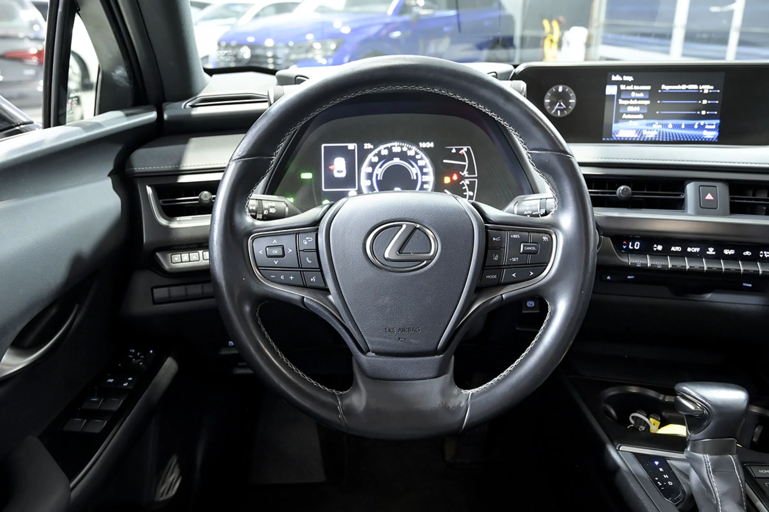 Lexus UX 250h UX 2.0 250h Business - Foto 28