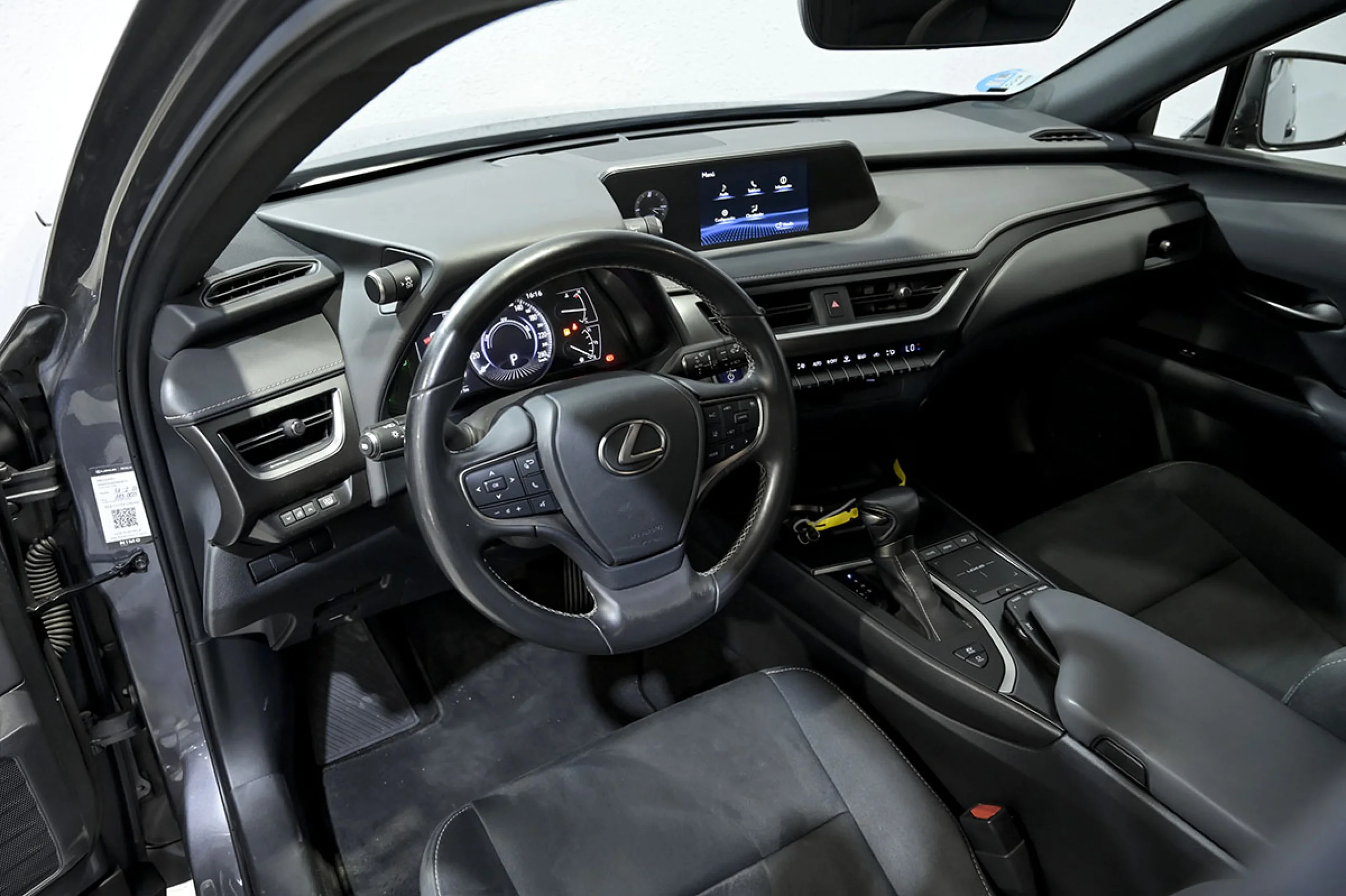 Lexus UX 250h UX 2.0 250h Business - Foto 43