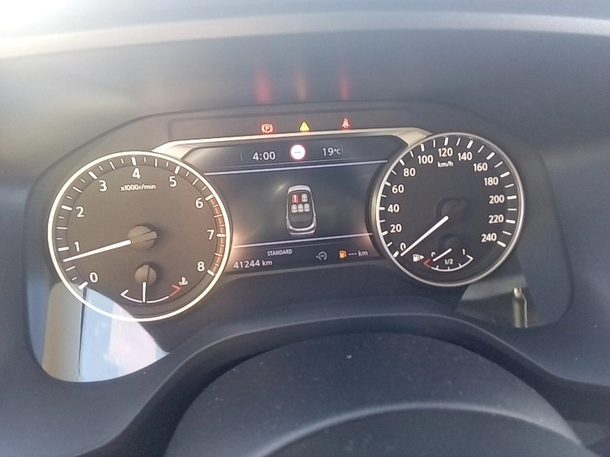 Nissan Qashqai DIG-T 103kW (140CV) mHEV 4x2 Acenta - Foto 8