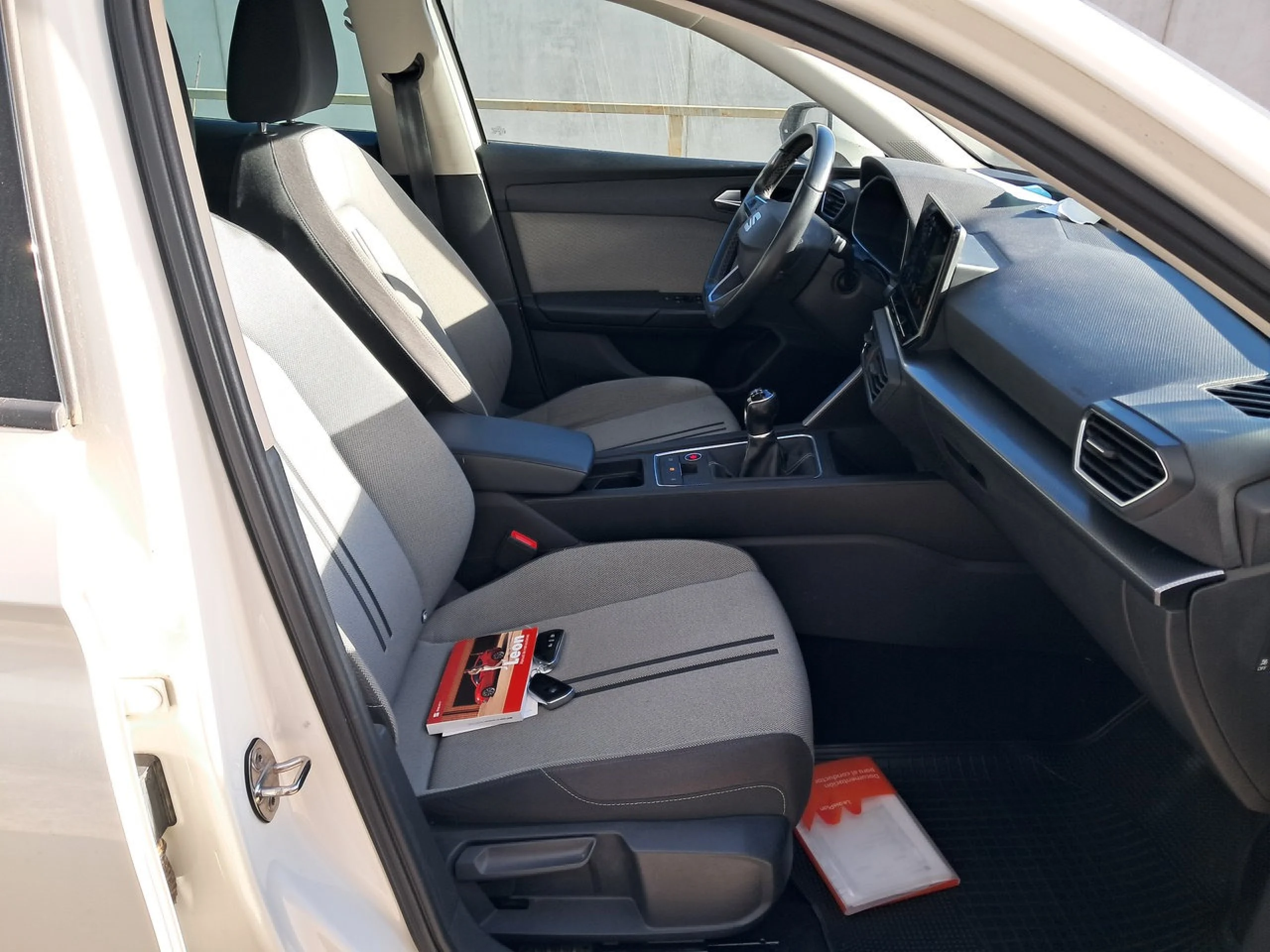 Seat Leon 2.0 TDI 85kW S&amp;S Style Go - Foto 8