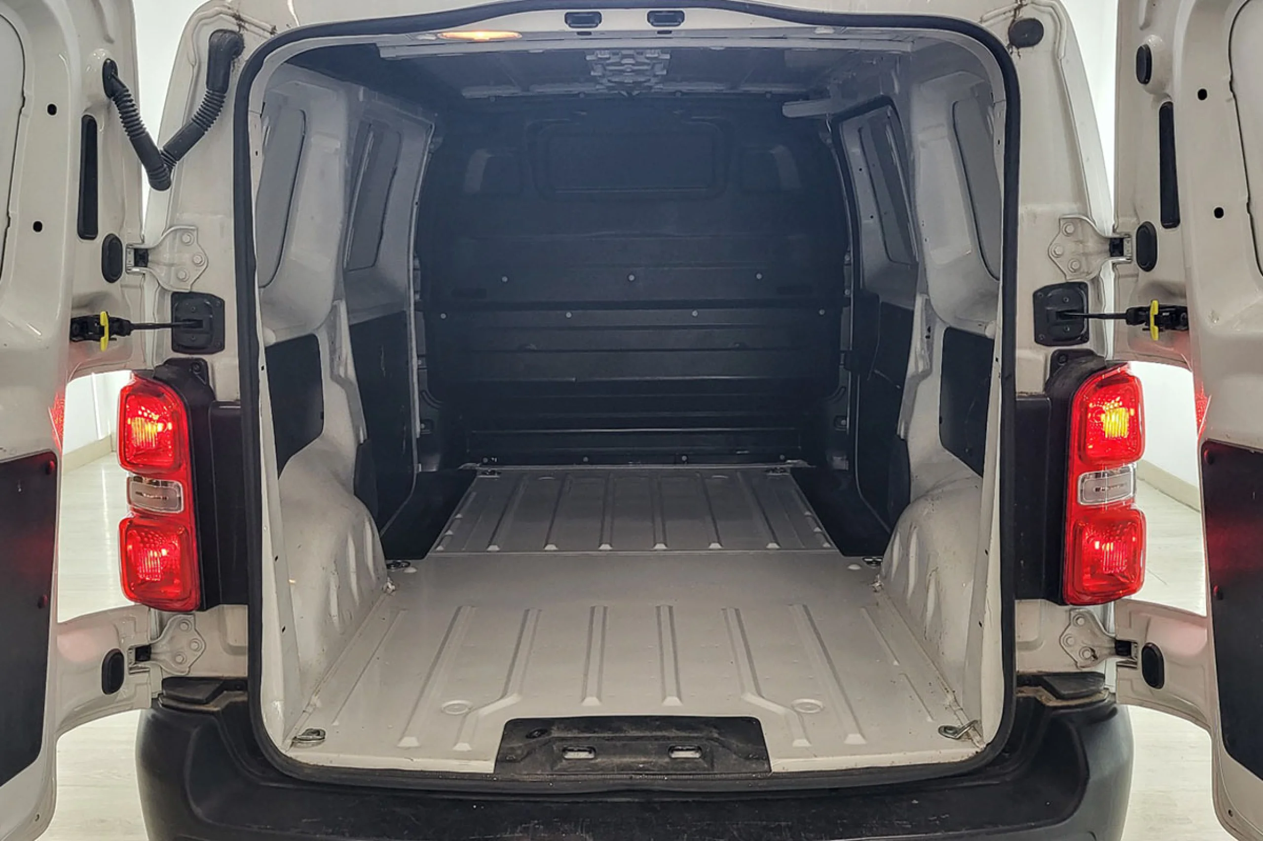Citroen Jumpy Furgon Talla M BlueHDi 100 SS 6v - Foto 11
